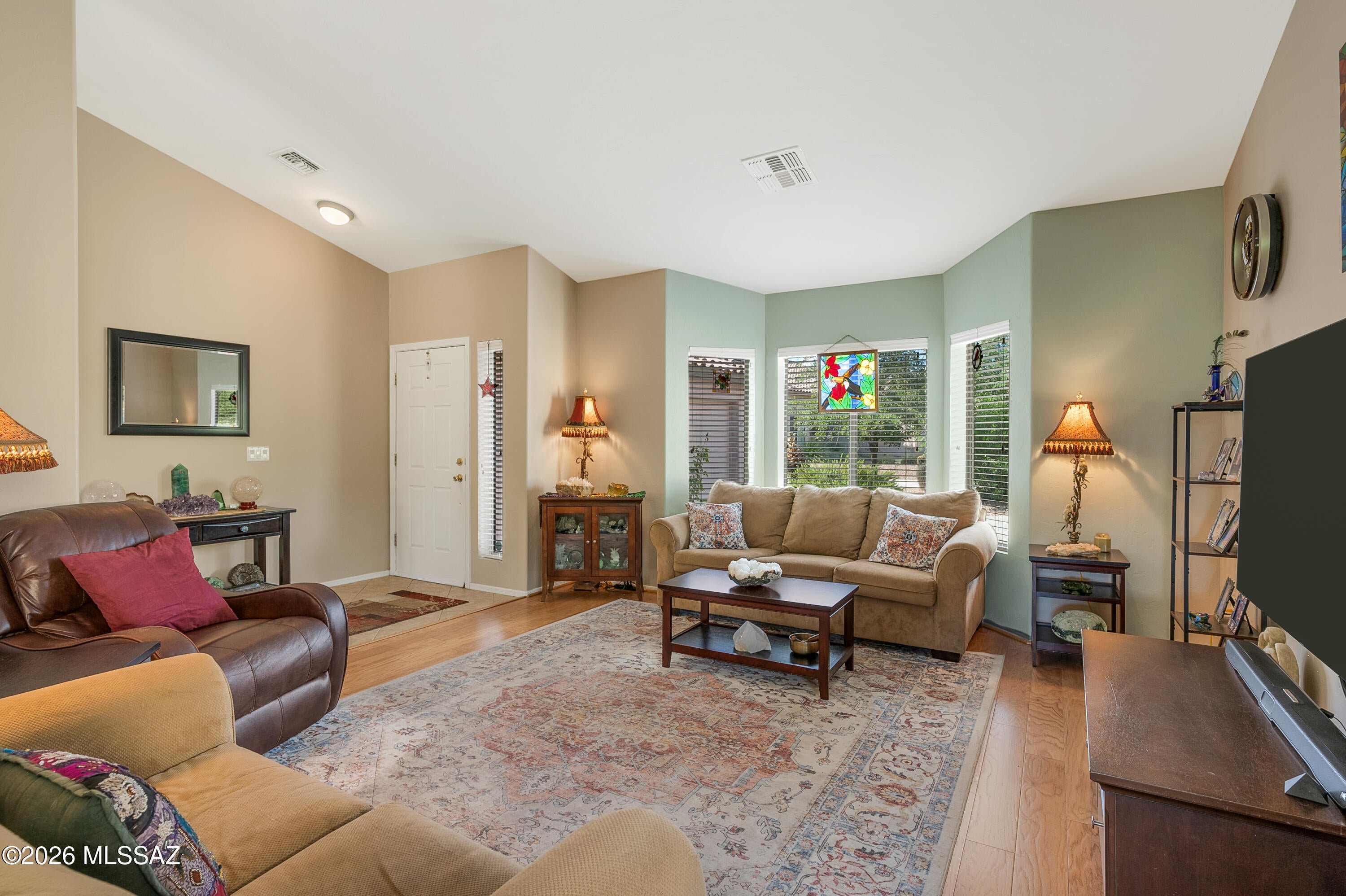 238 E Shore Cliff Place