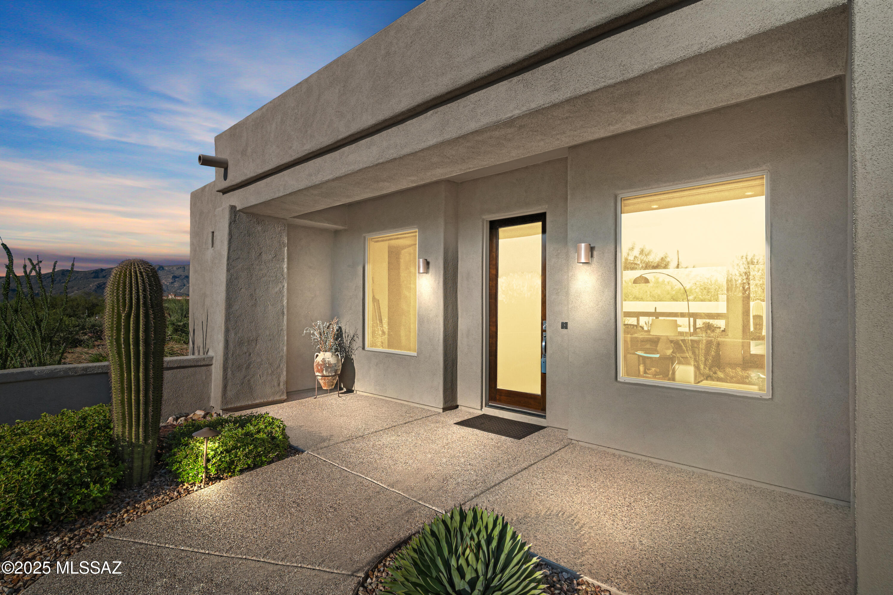 Coyote Creek (1-395) - Residential