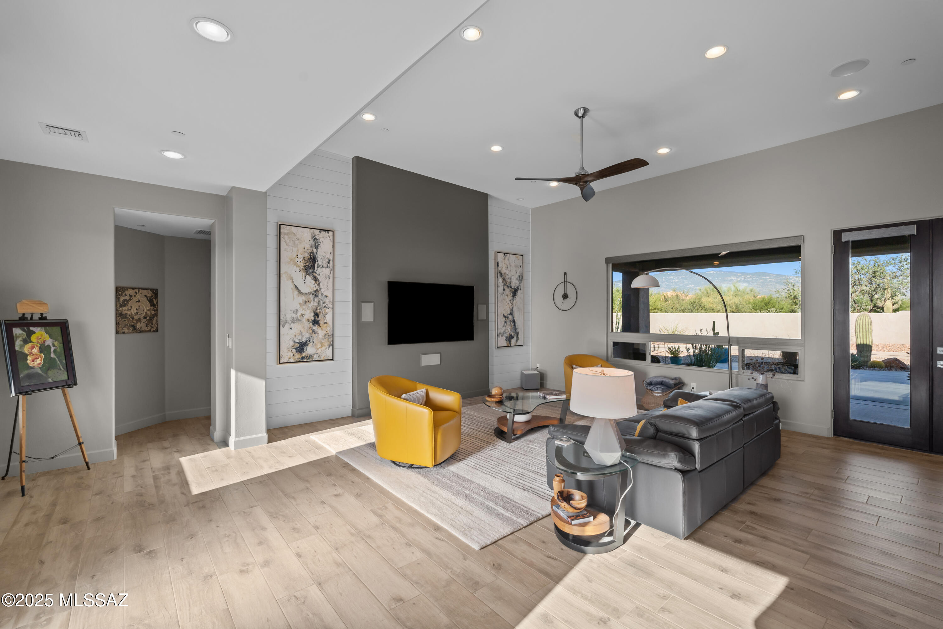 Coyote Creek (1-395) - Residential