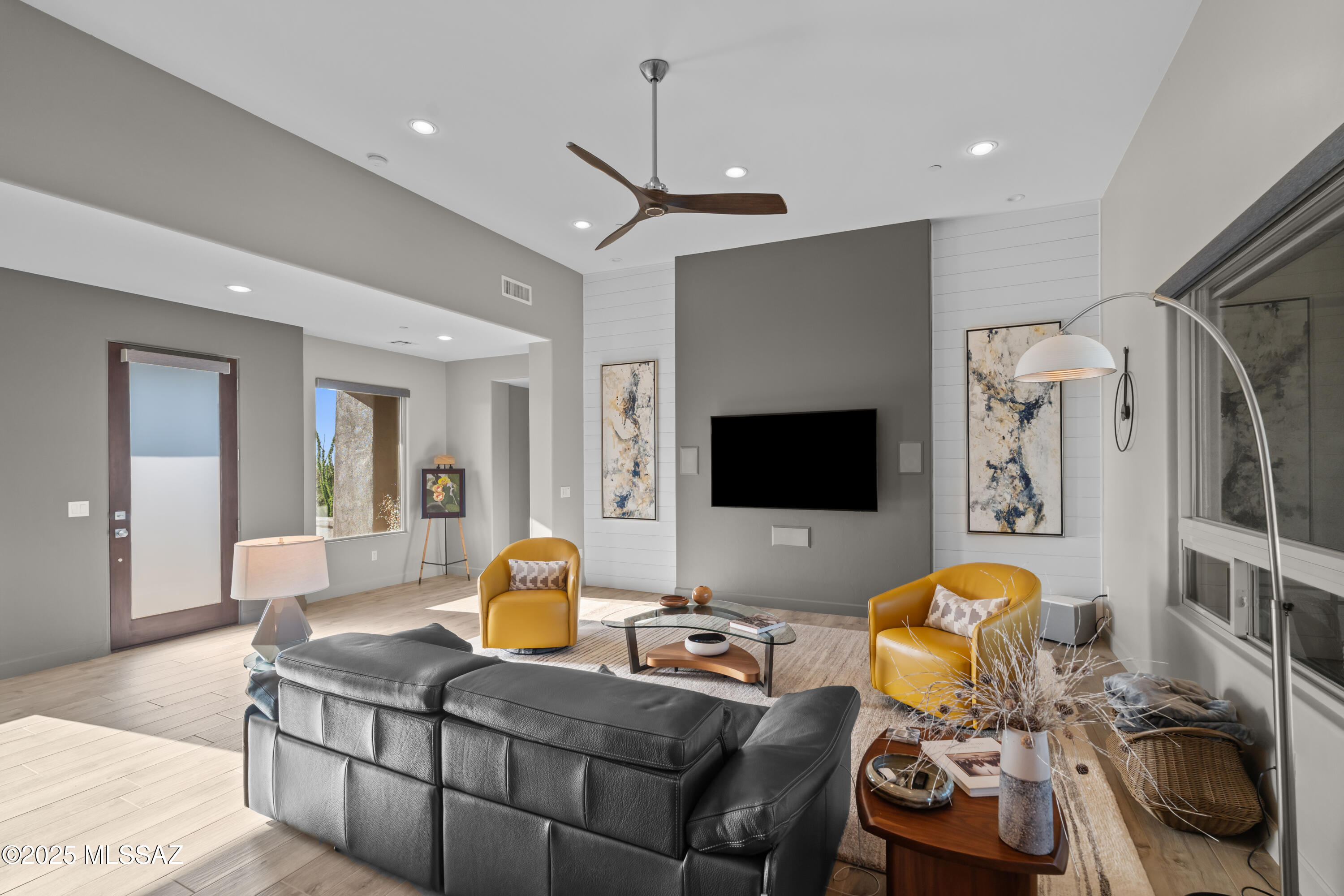 Coyote Creek (1-395) - Residential