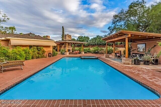 40 N Sierra Vista Drive