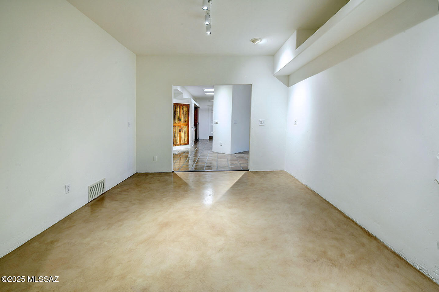 Rancho Del Jefe (1-23) - Residential