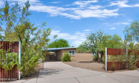 Photo of 4361 E Glenn Street, Tucson, AZ 85712 (MLS # 22622077)