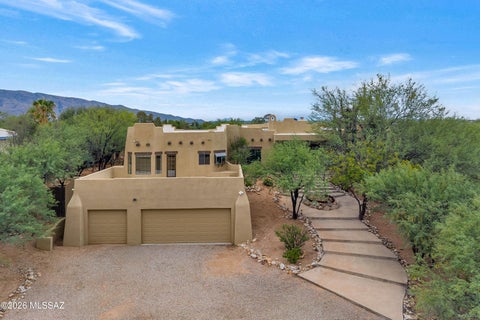 Photo of 12160 E Tanque Verde Road, Tucson, AZ 85749 (MLS # 22622910)