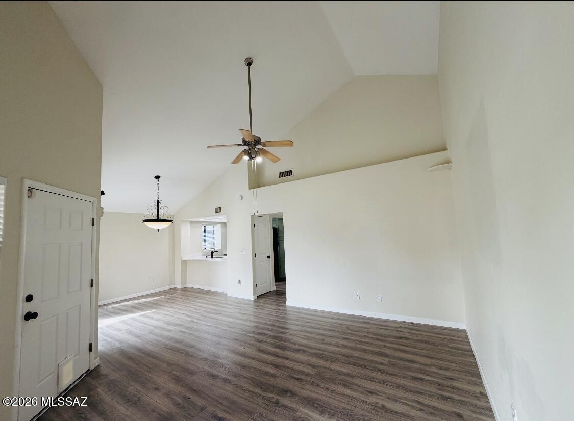 4040 N Weimer Place 4