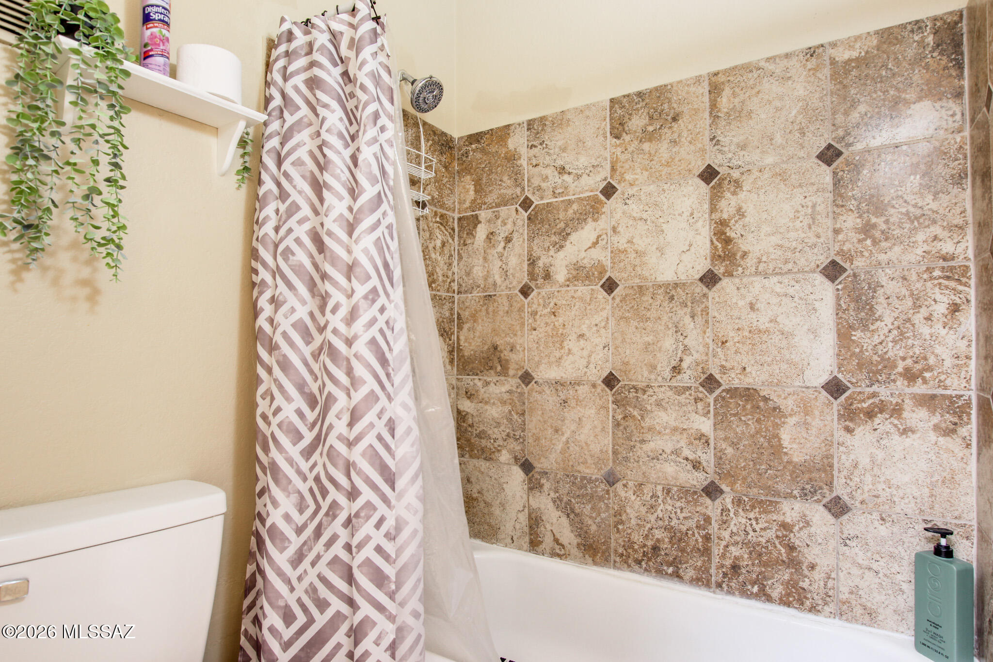 Las Casas Bellas Condo (1-44) - Residential