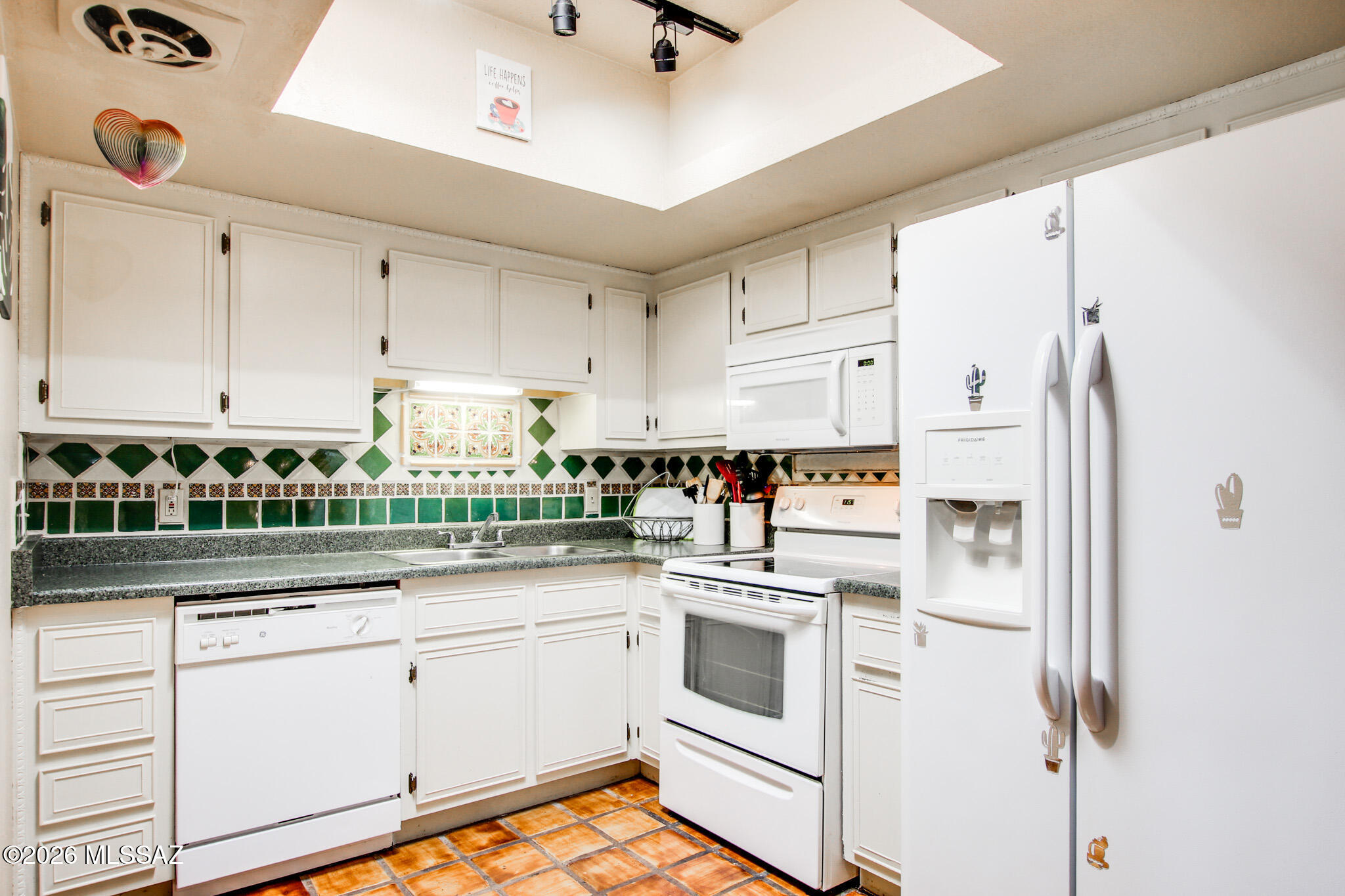 Las Casas Bellas Condo (1-44) - Residential