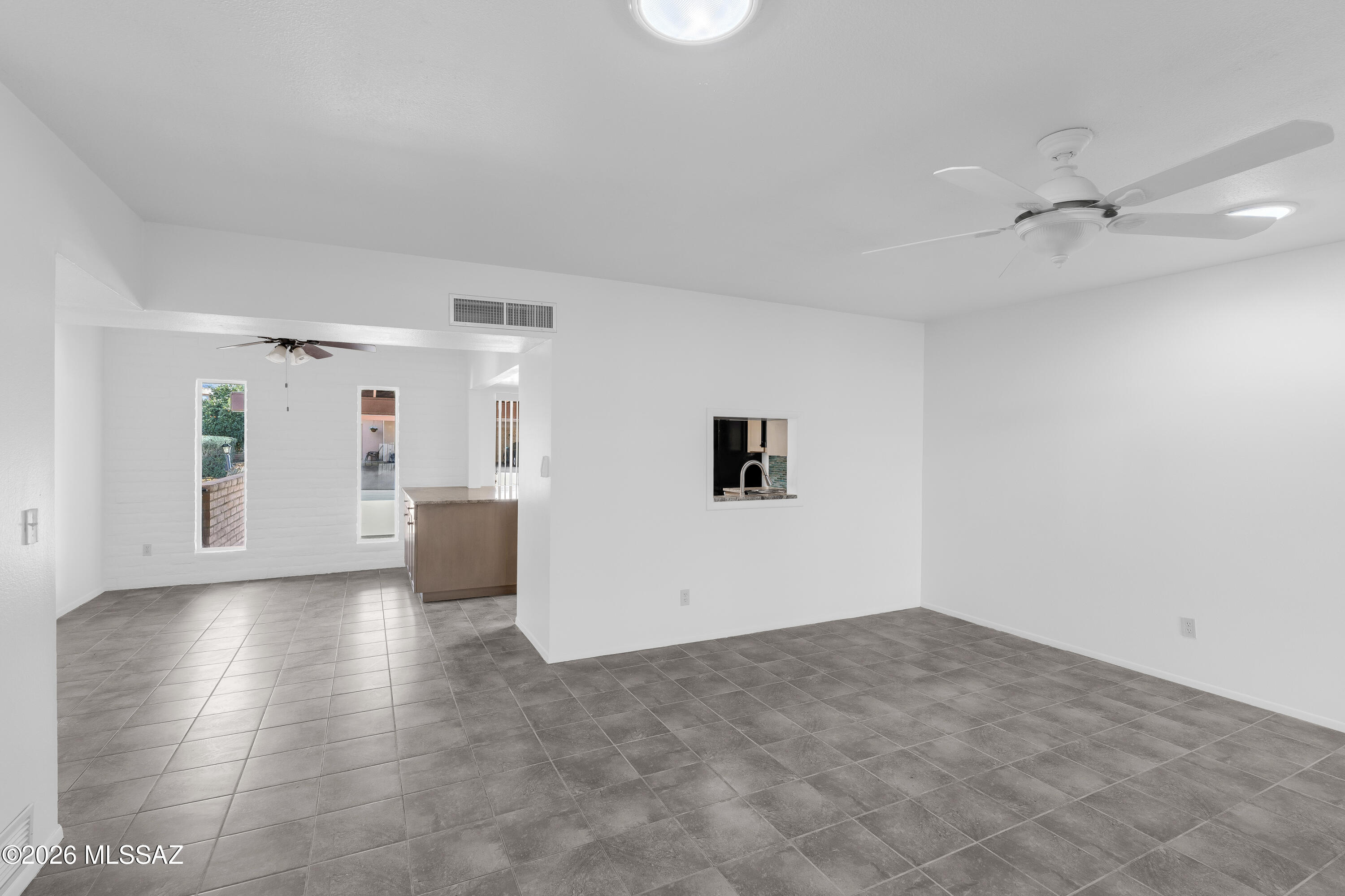 Oro Valley Townhouses (47-52, 58-91) - Residential