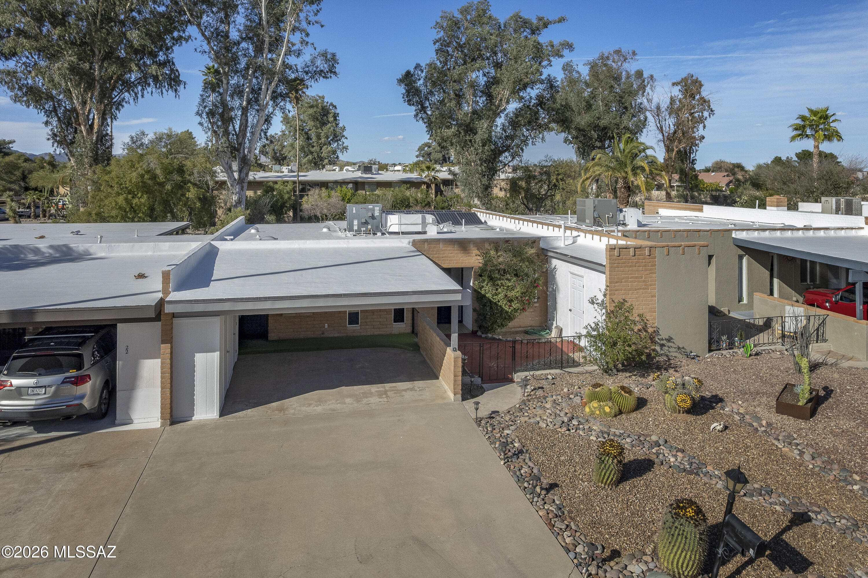 Oro Valley Townhouses (47-52, 58-91) - Residential