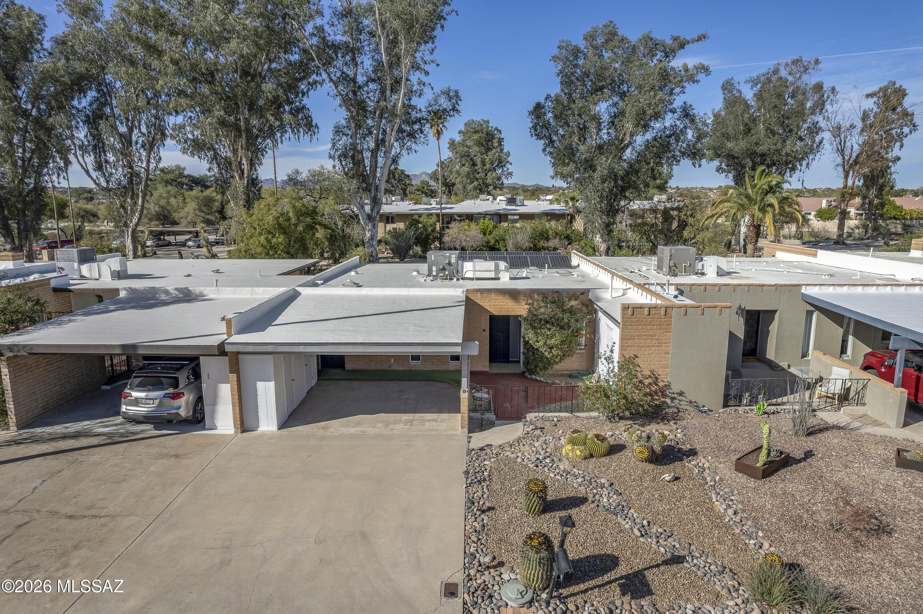 Oro Valley Townhouses (47-52, 58-91) - Residential