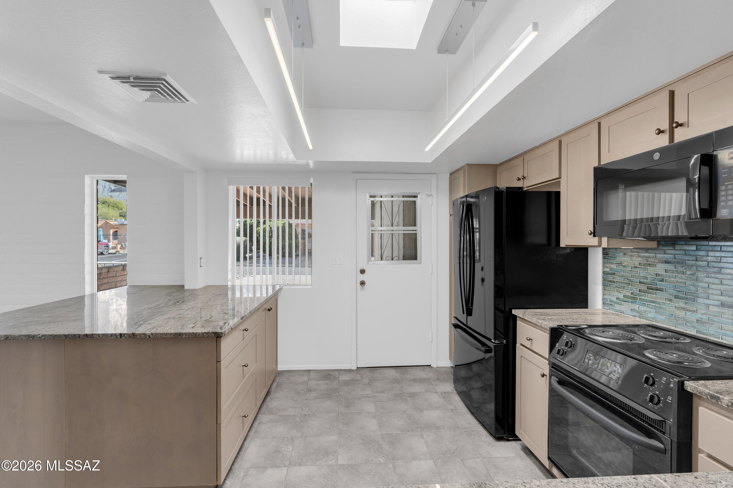 Oro Valley Townhouses (47-52, 58-91) - Residential