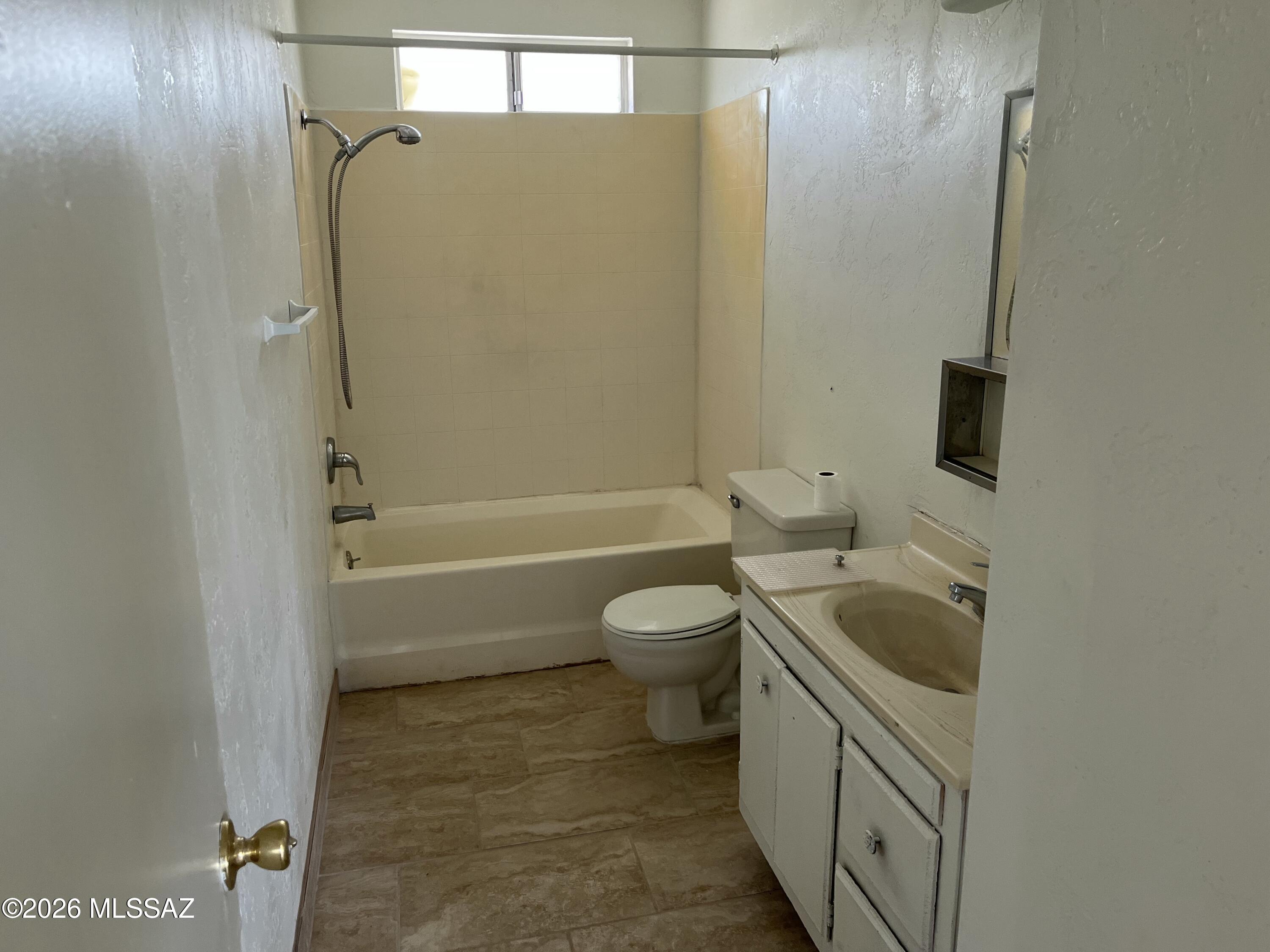 N/A - Residential Lease