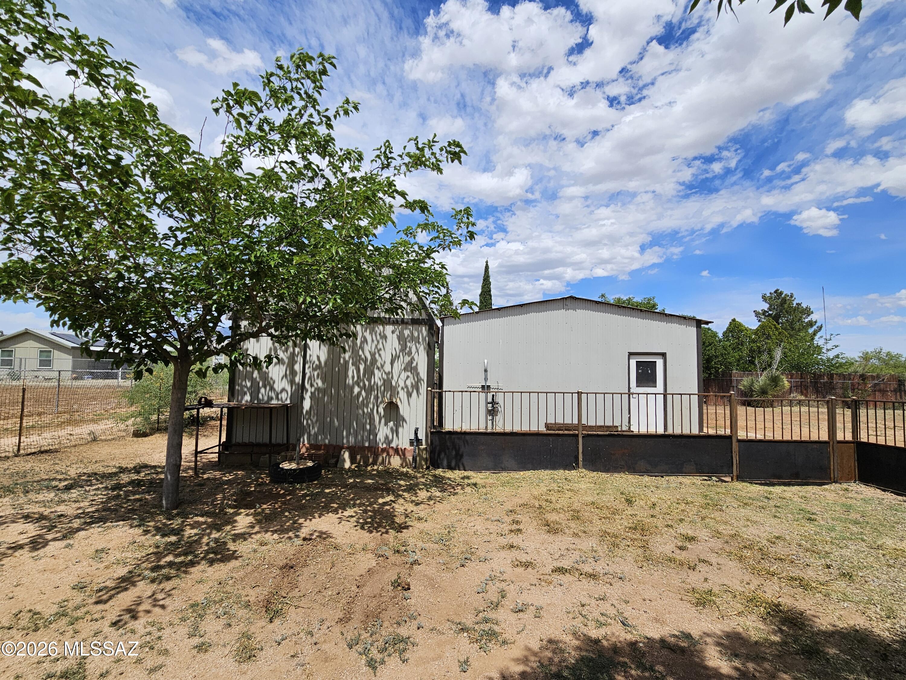 Mescal Lakes - Residential