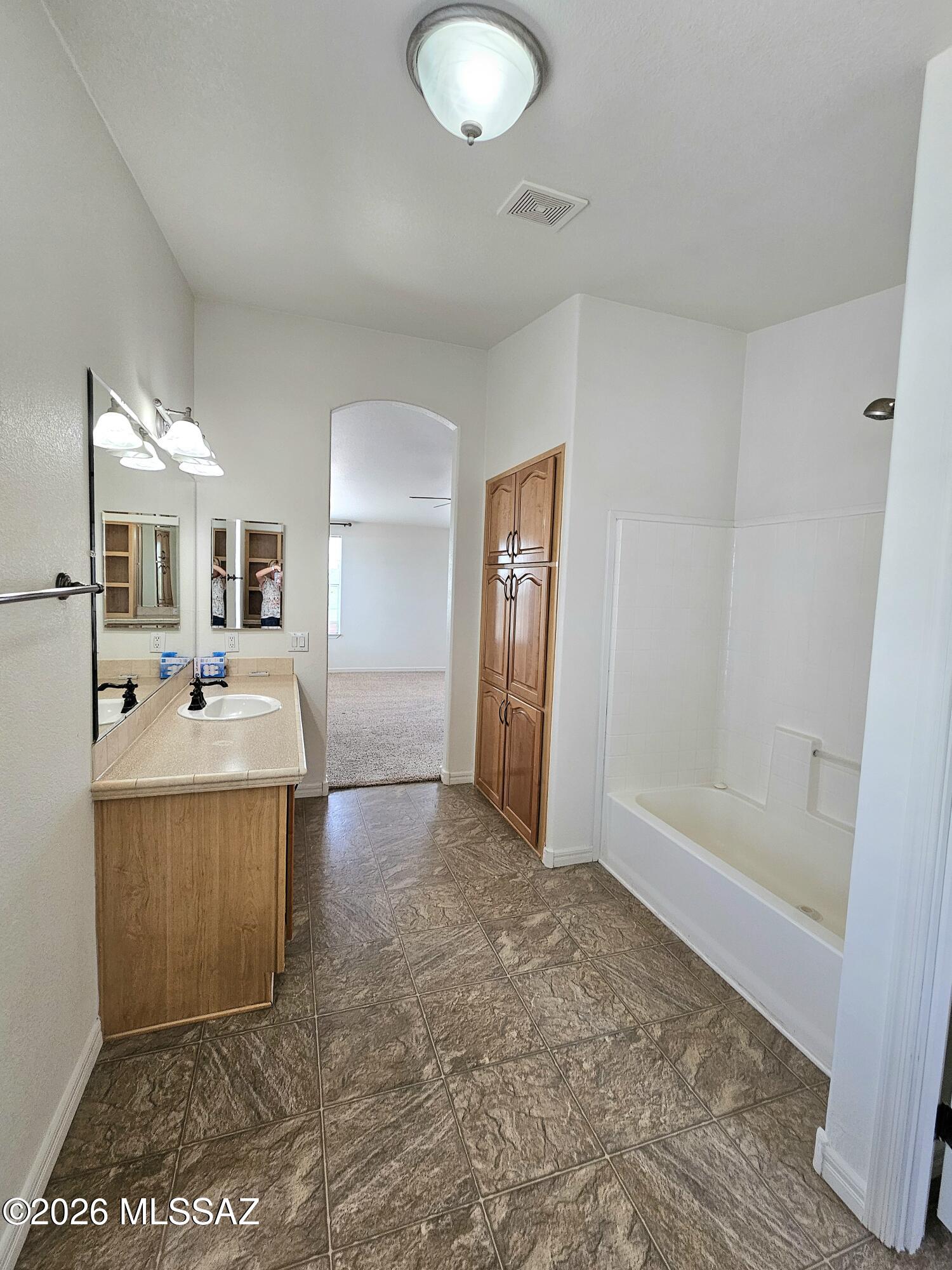 Mescal Lakes - Residential