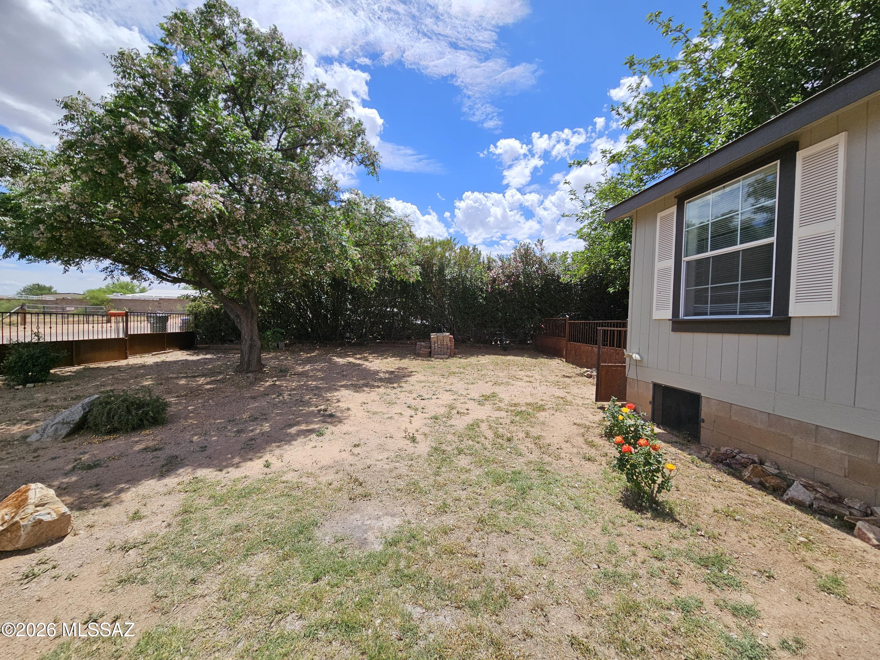 Mescal Lakes - Residential