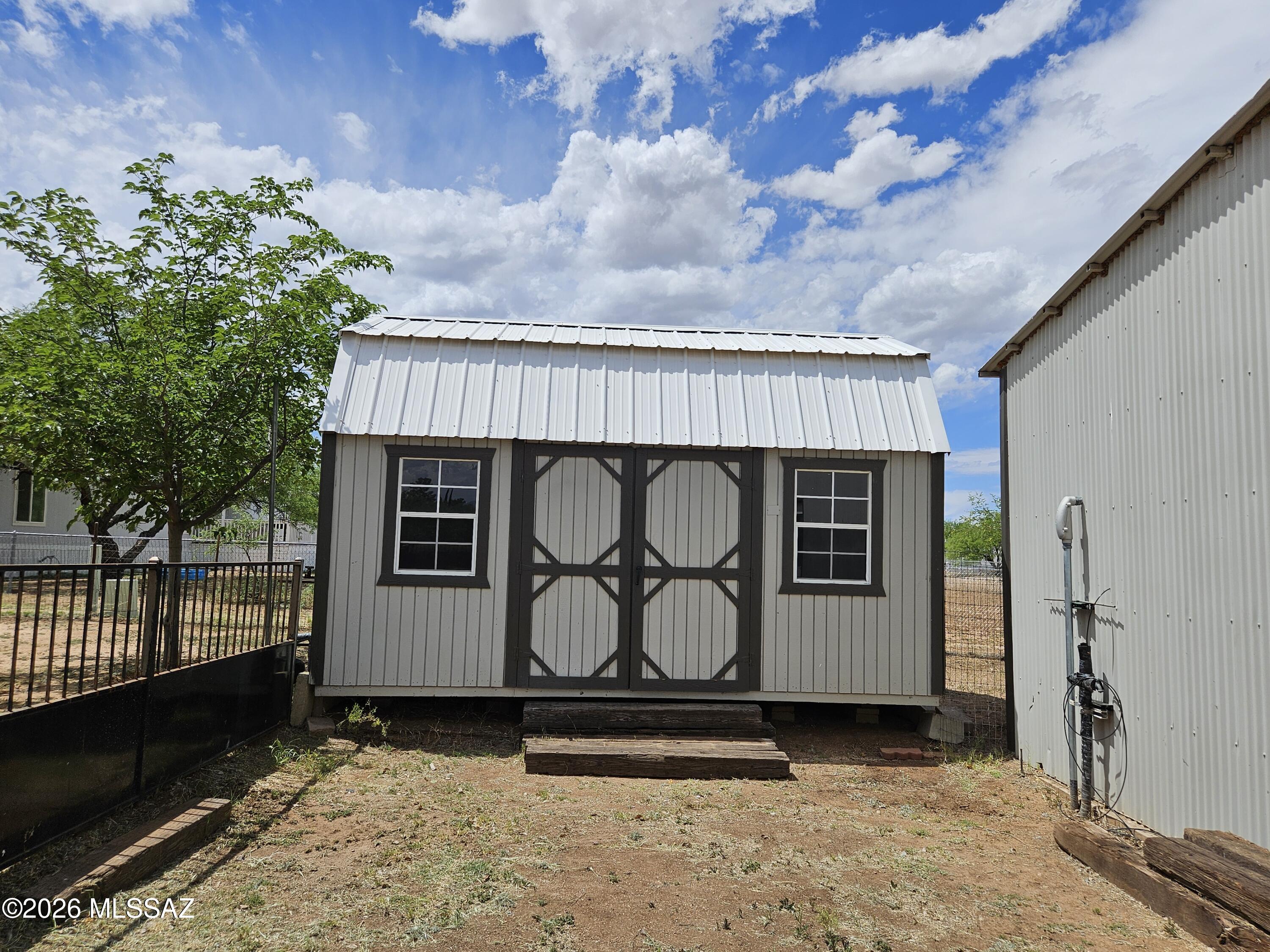 Mescal Lakes - Residential