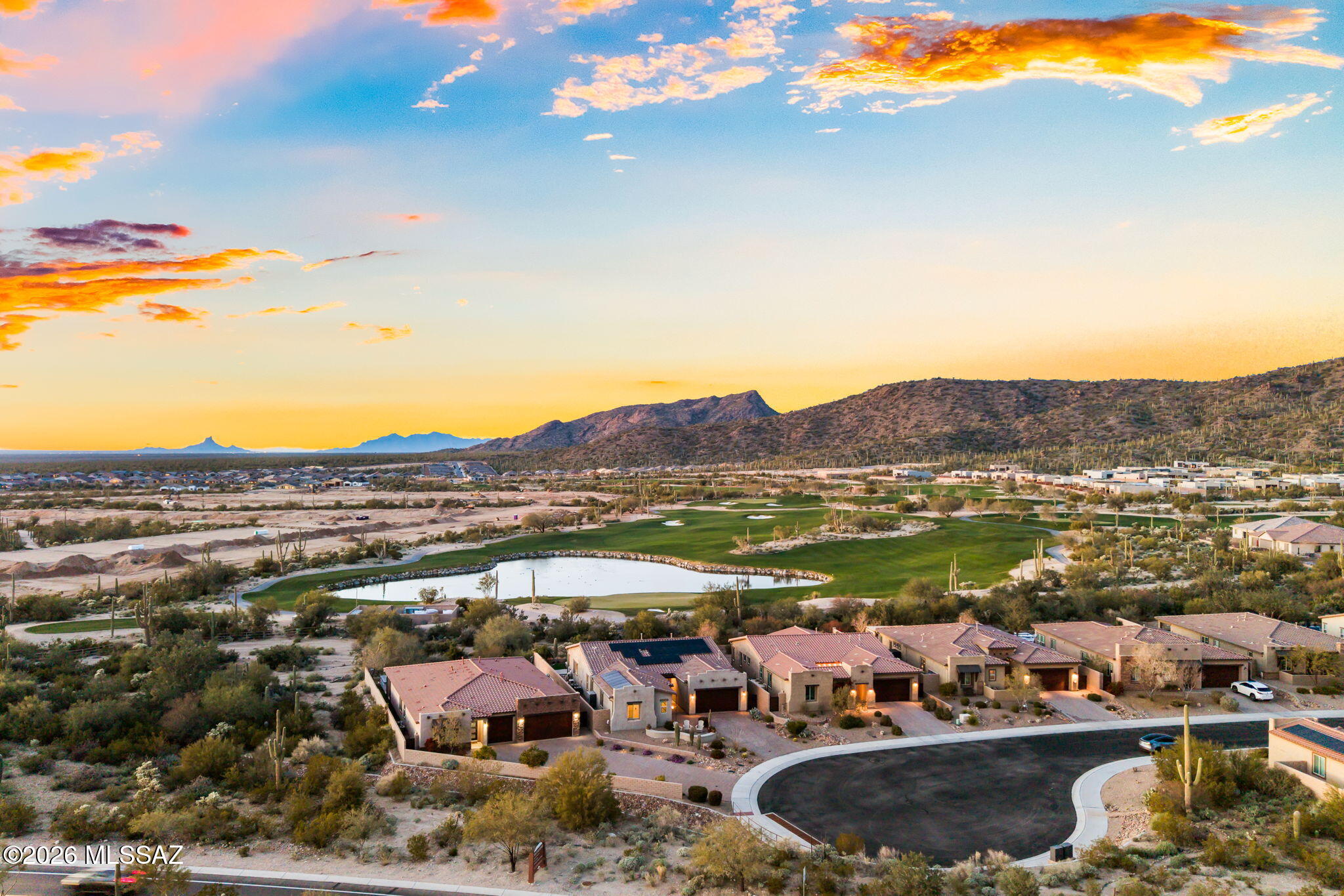 Boulder Bridge Pass II At Dove Mountain SQ20143250154 - Residential