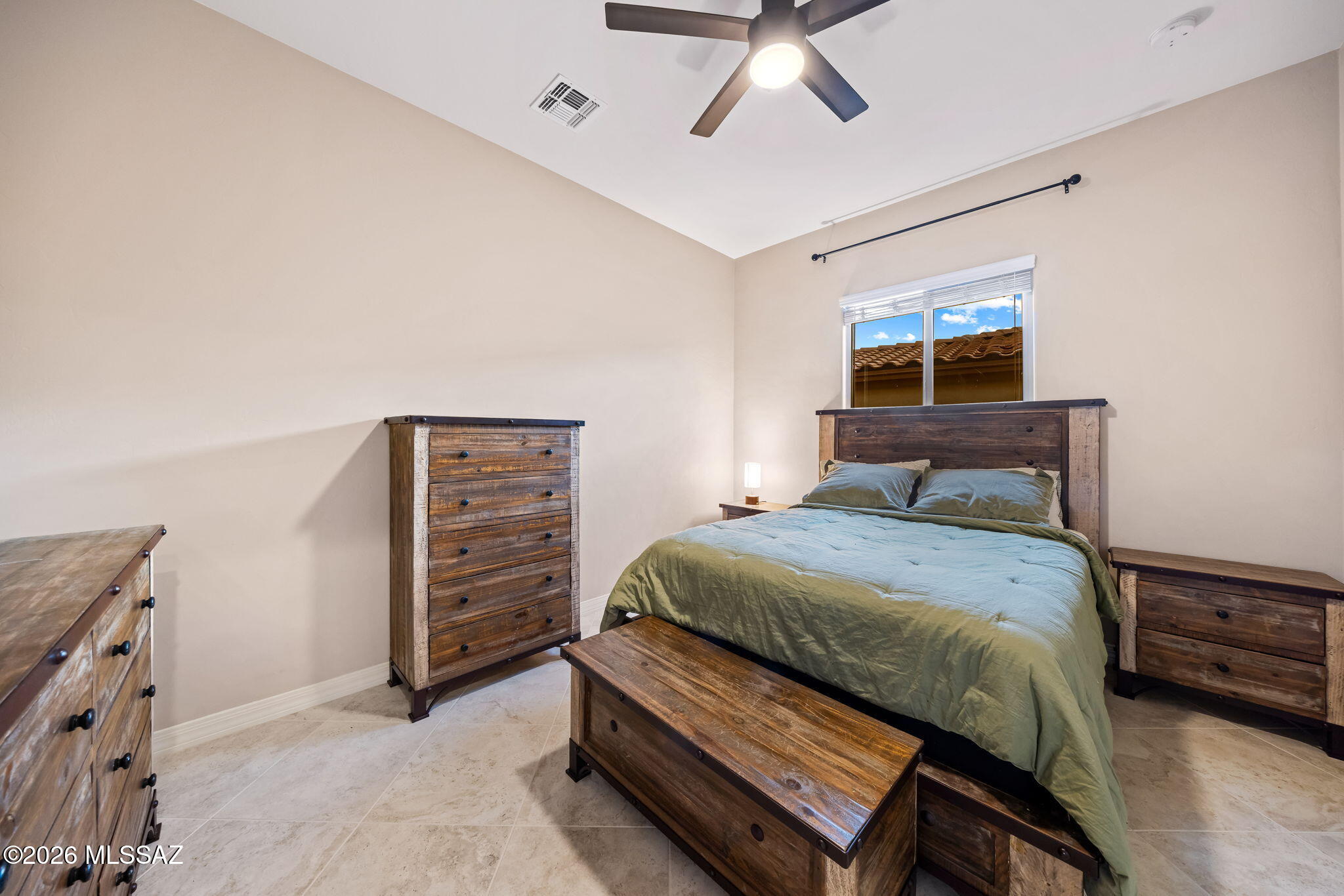 Boulder Bridge Pass II At Dove Mountain SQ20143250154 - Residential