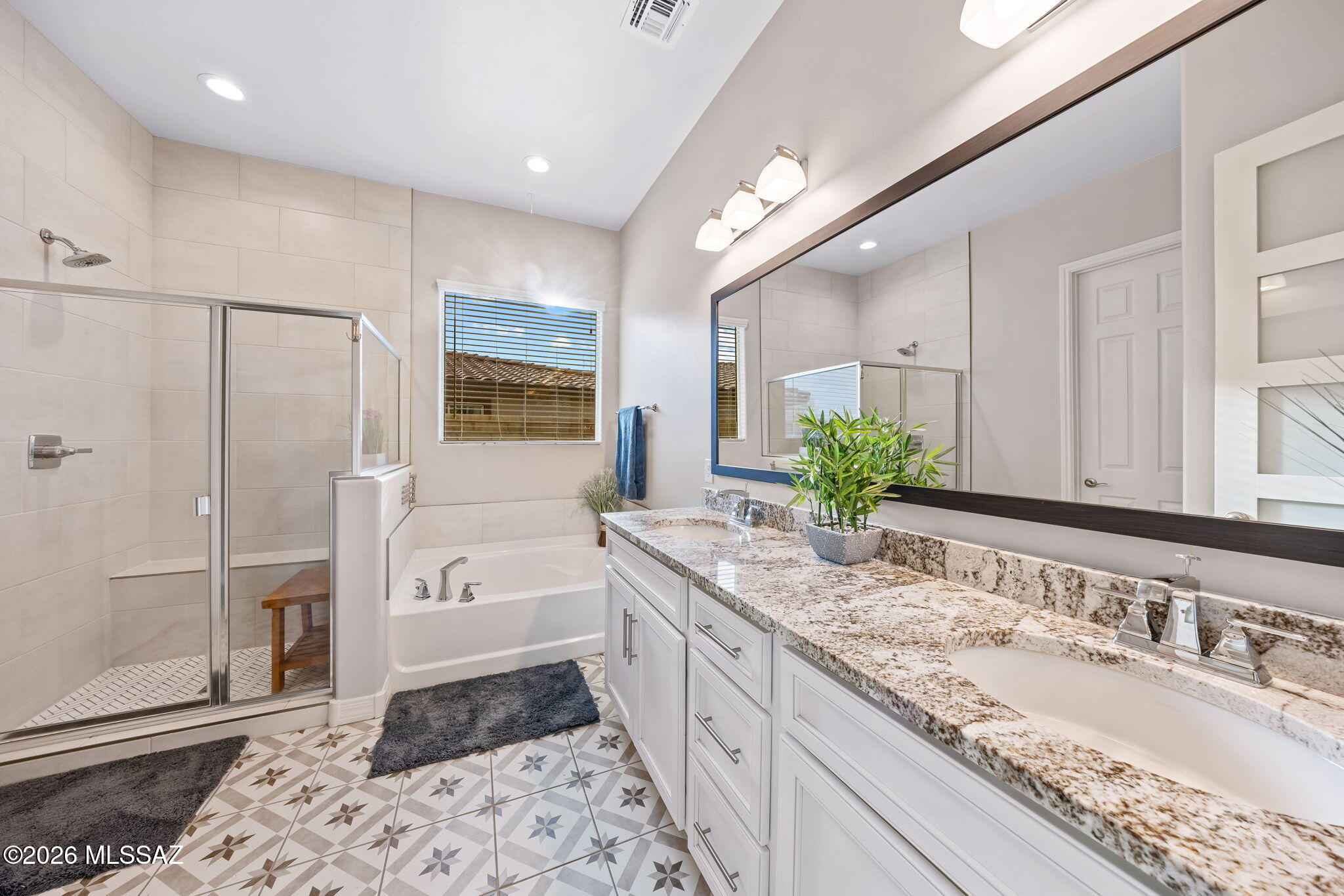 Boulder Bridge Pass II At Dove Mountain SQ20143250154 - Residential