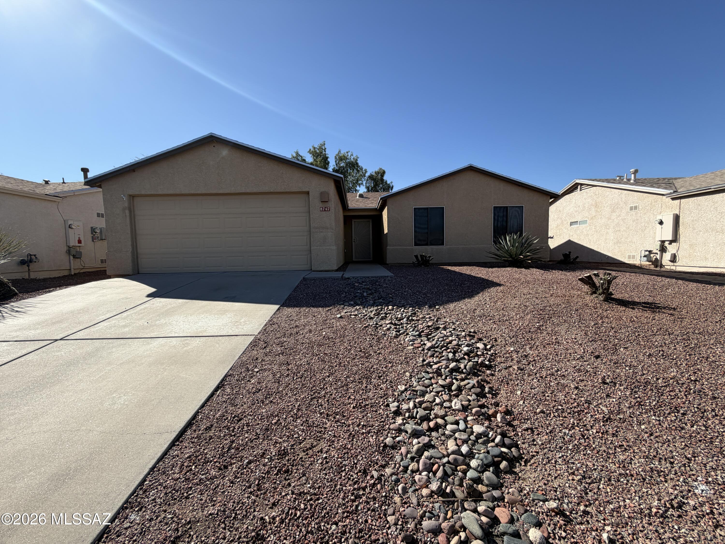 Silver Moon (1-101) - Residential Lease