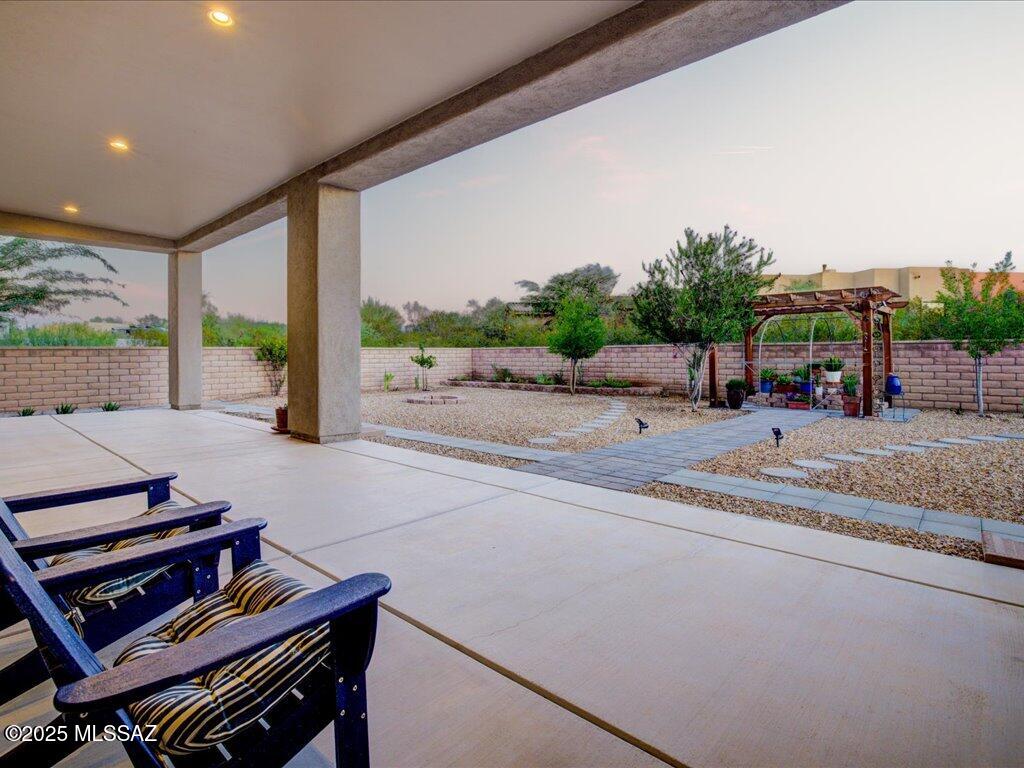 Stone House Phase I (1-63) - Residential