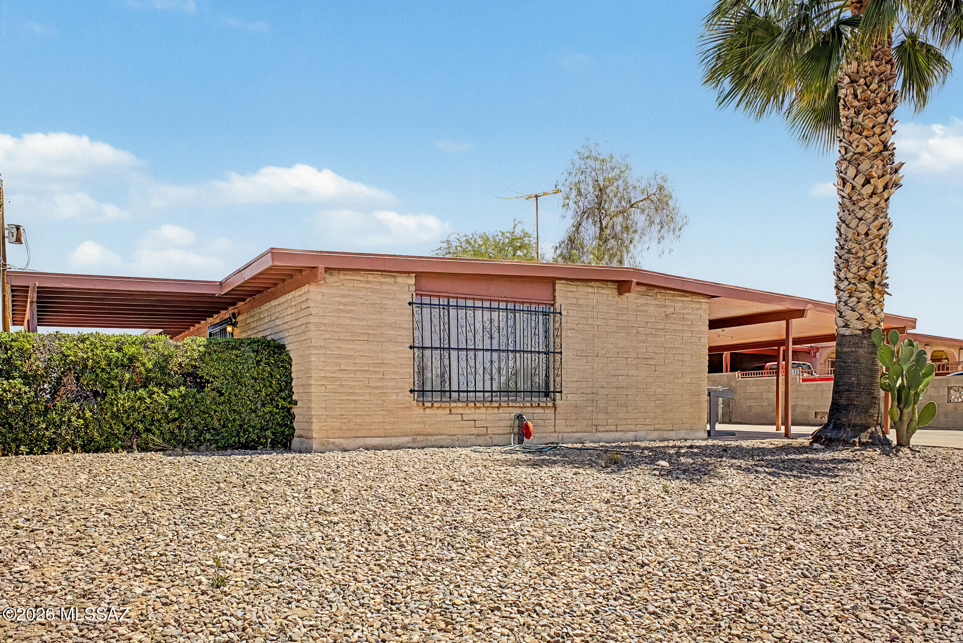 352 W Marcus Drive