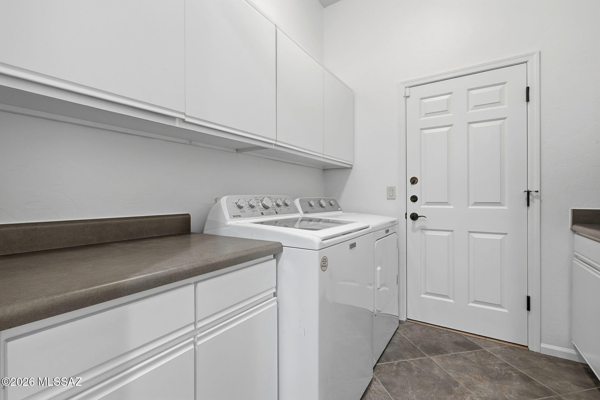Sabino Mountain (1-290) - Residential