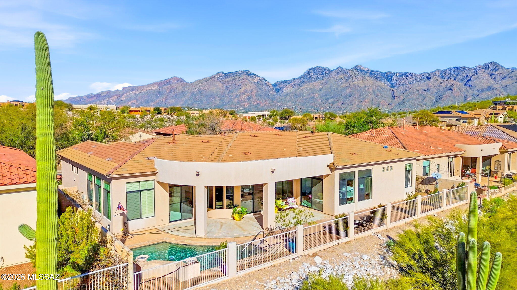 Sabino Mountain (1-290) - Residential