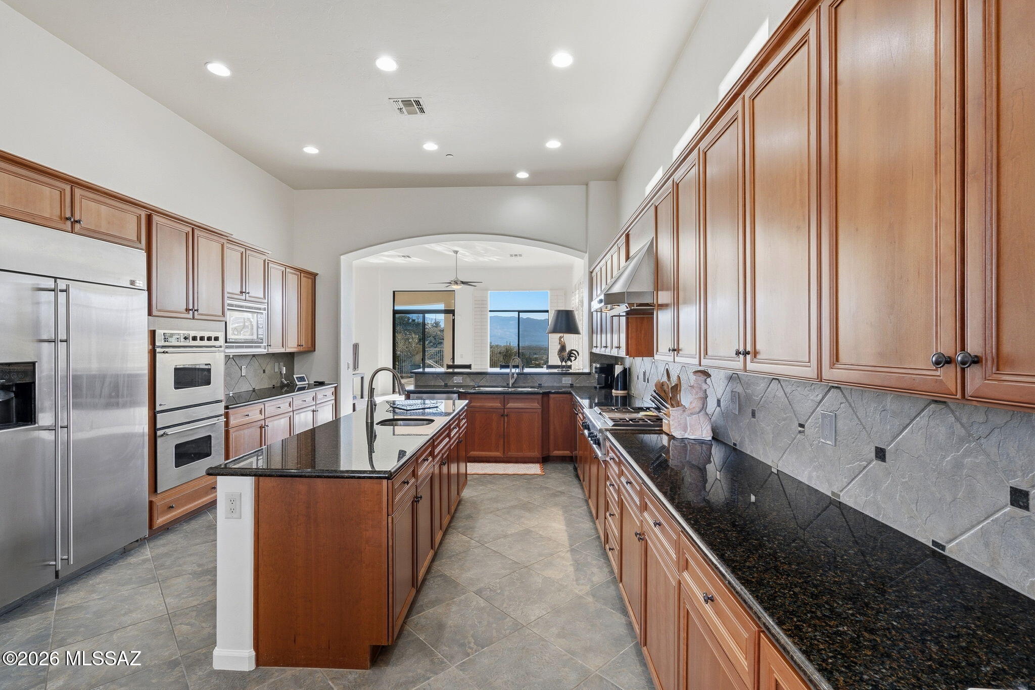Sabino Mountain (1-290) - Residential