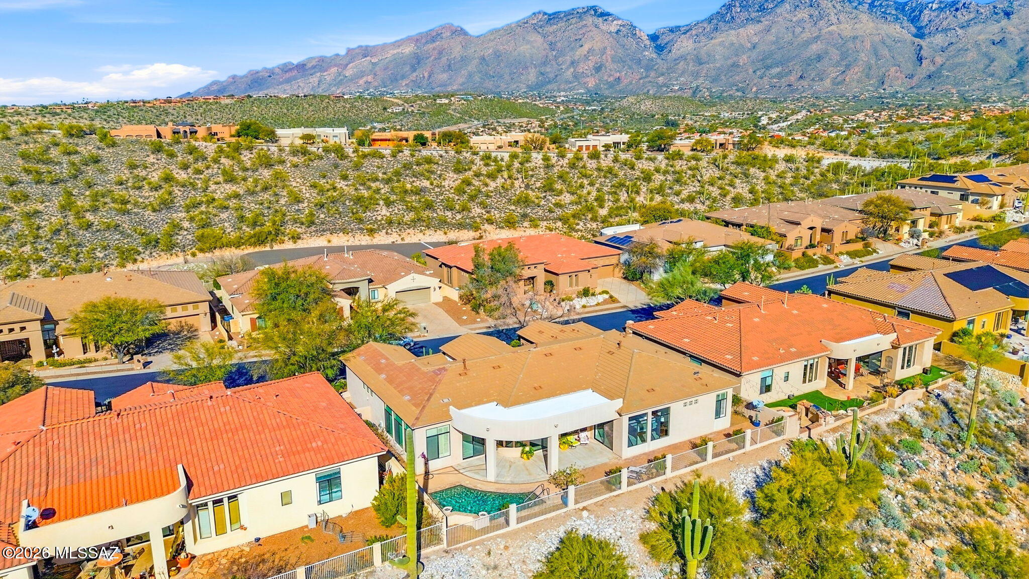Sabino Mountain (1-290) - Residential