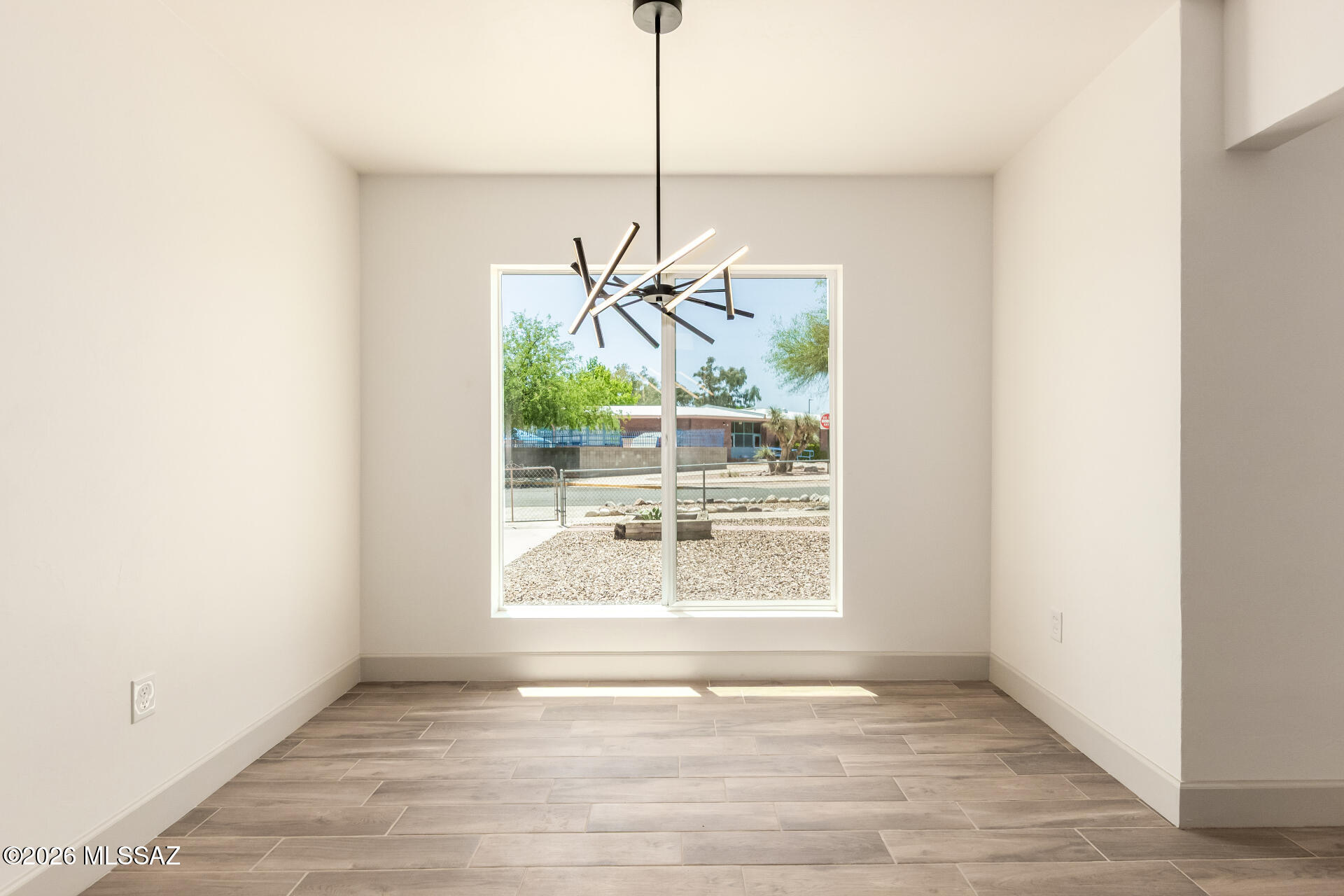 Manana Vista - Residential