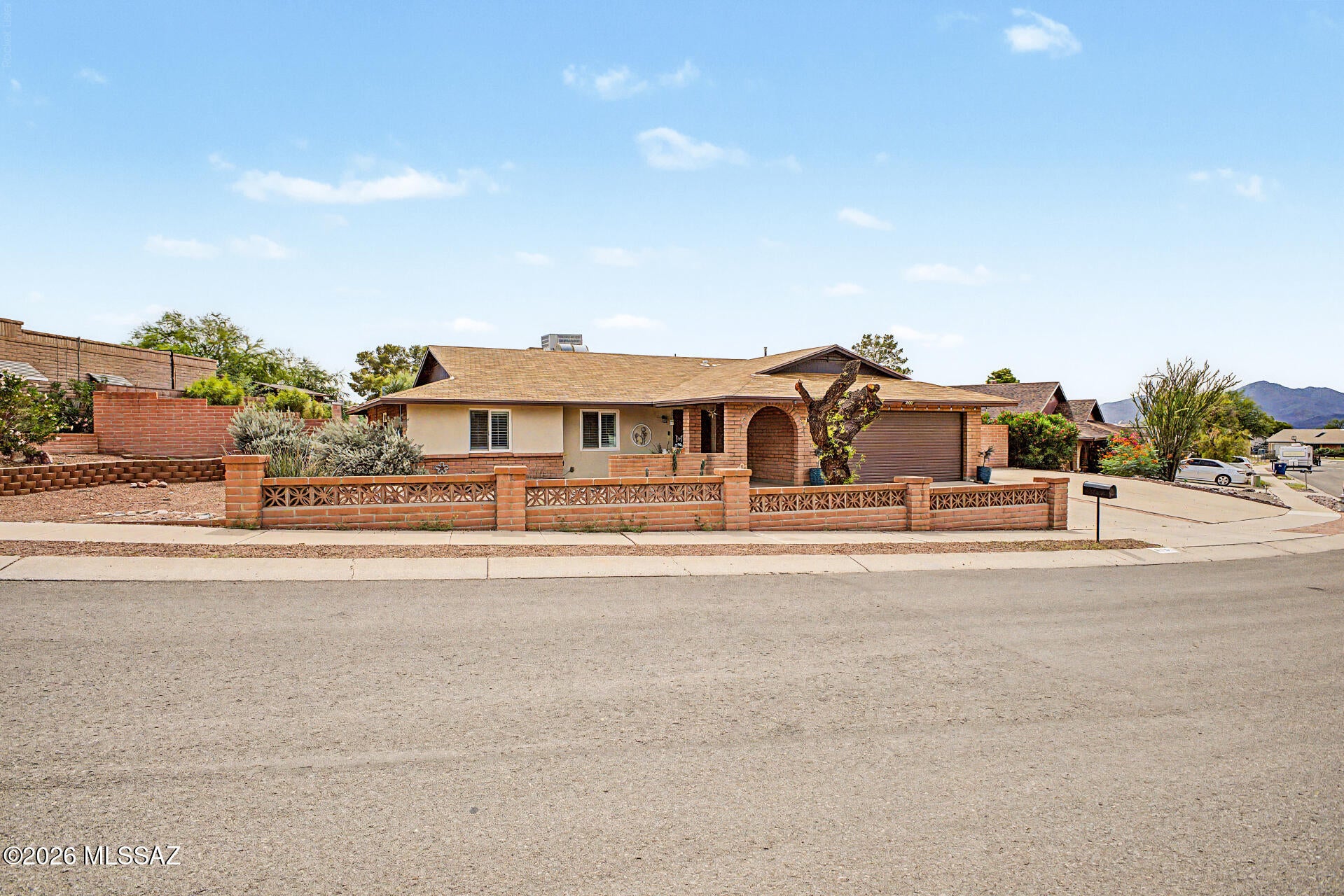 4701 W Red Wolf Drive