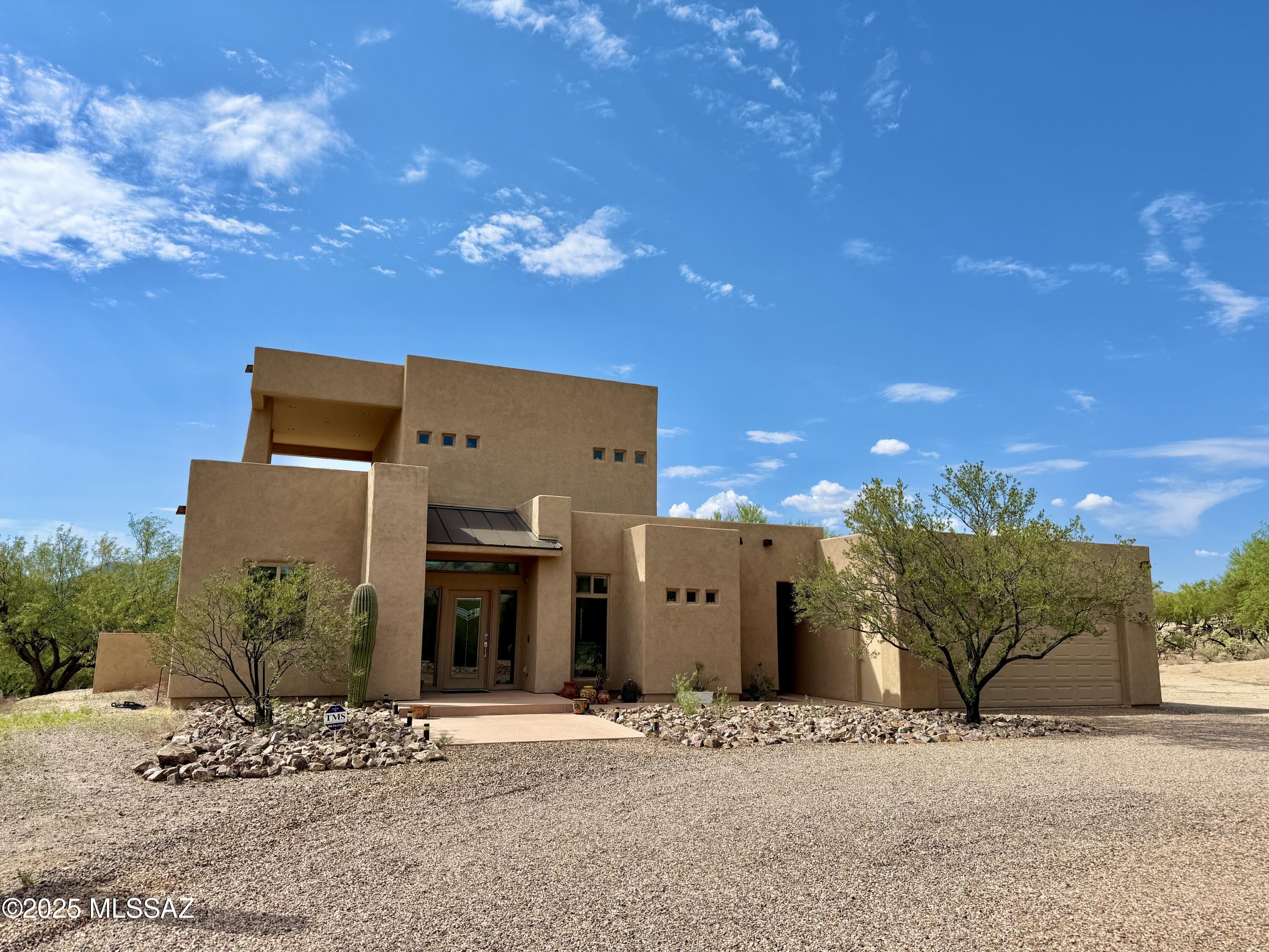 La Cholla Airpark - Residential