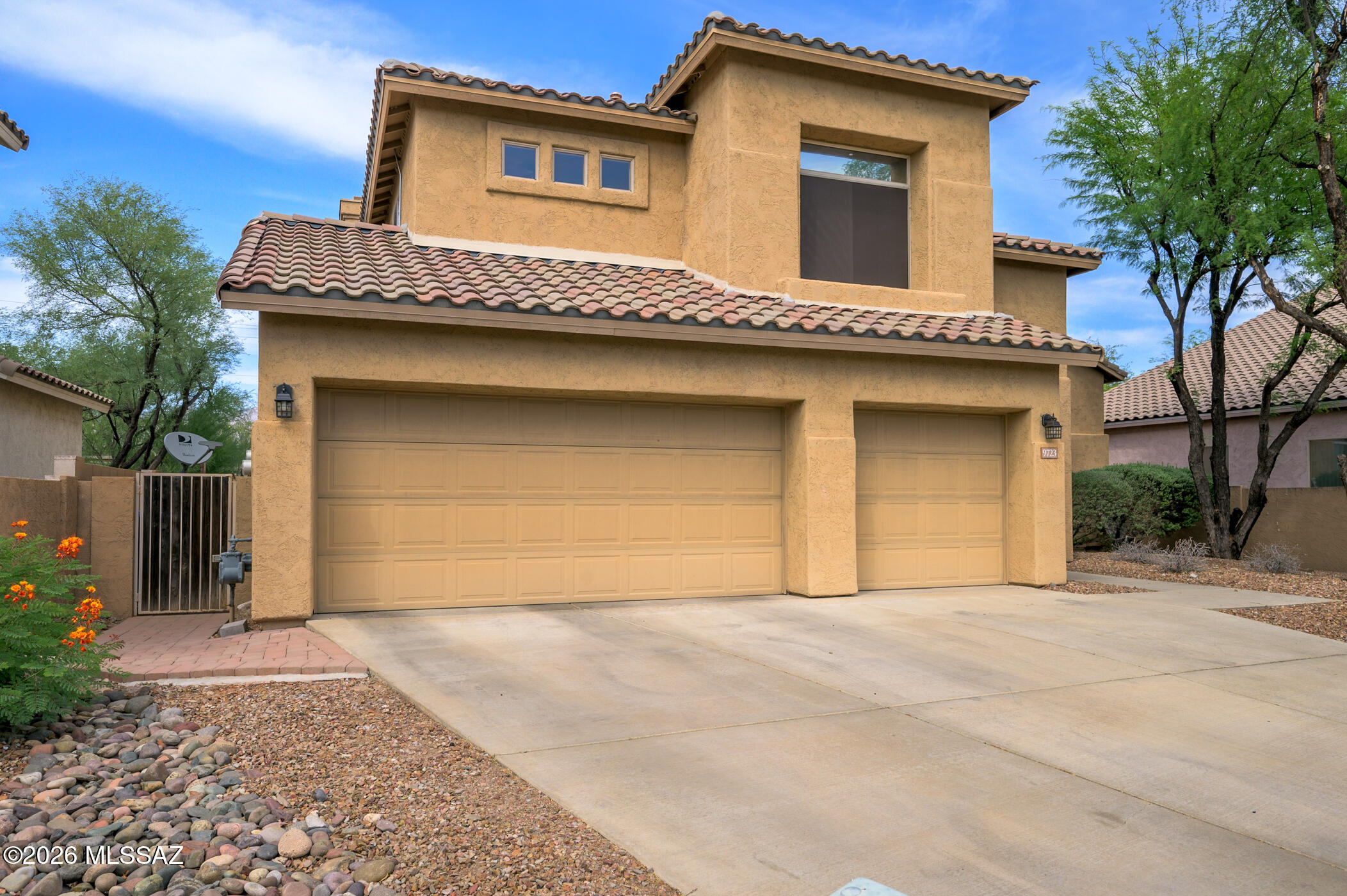 9723 E Rock Ridge Court
