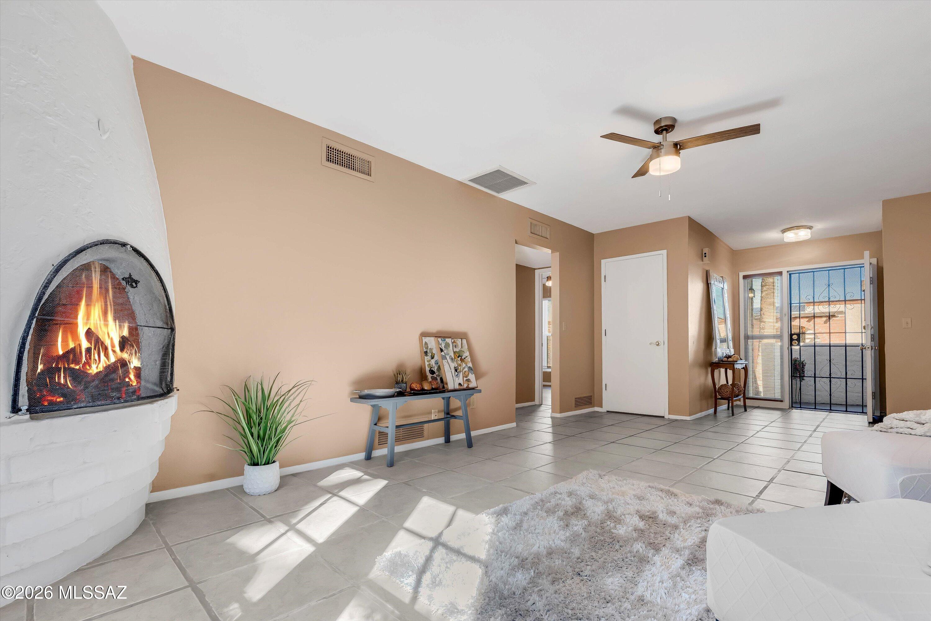 Vista Del Oro Townhouses (1-33) - Residential