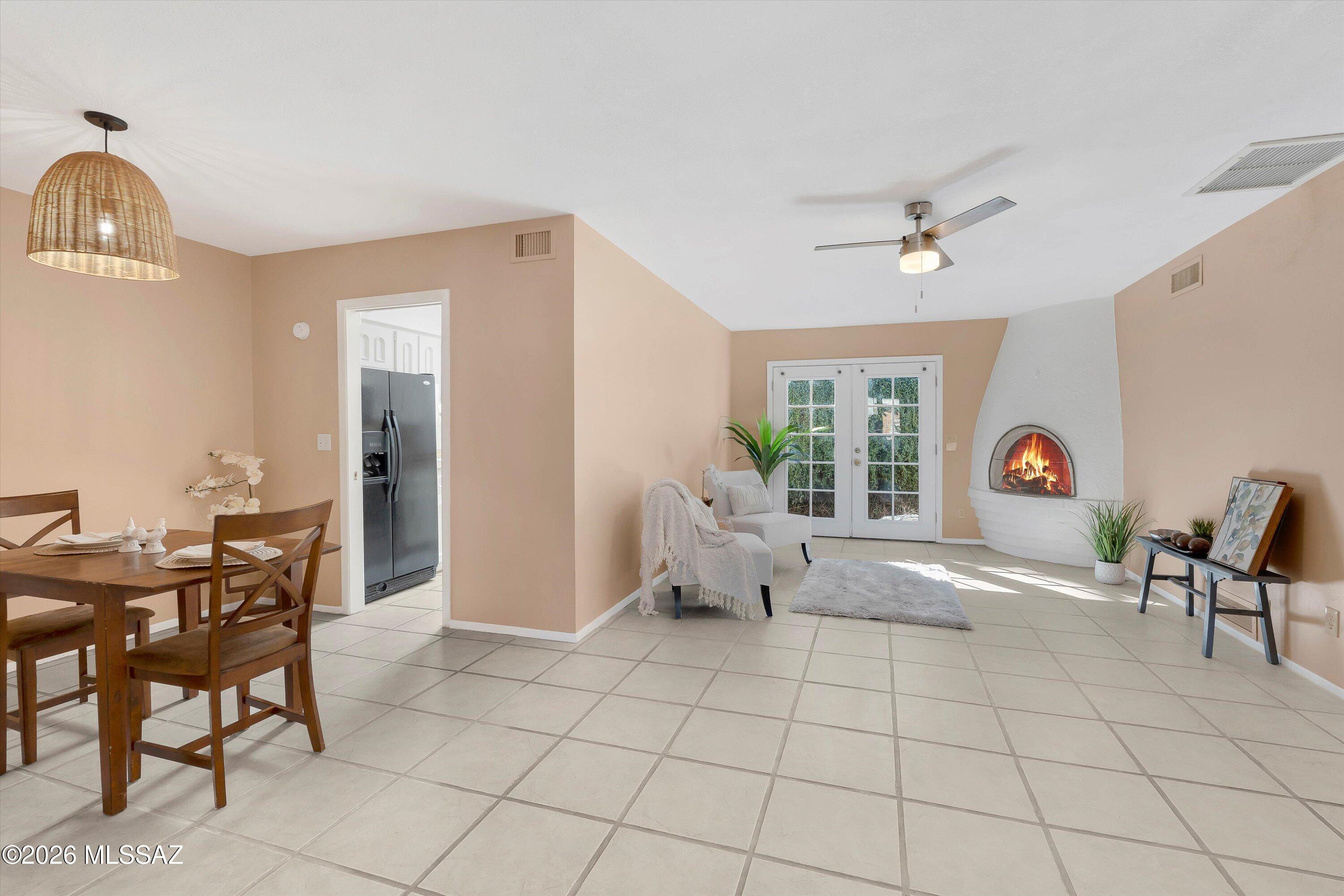 Vista Del Oro Townhouses (1-33) - Residential