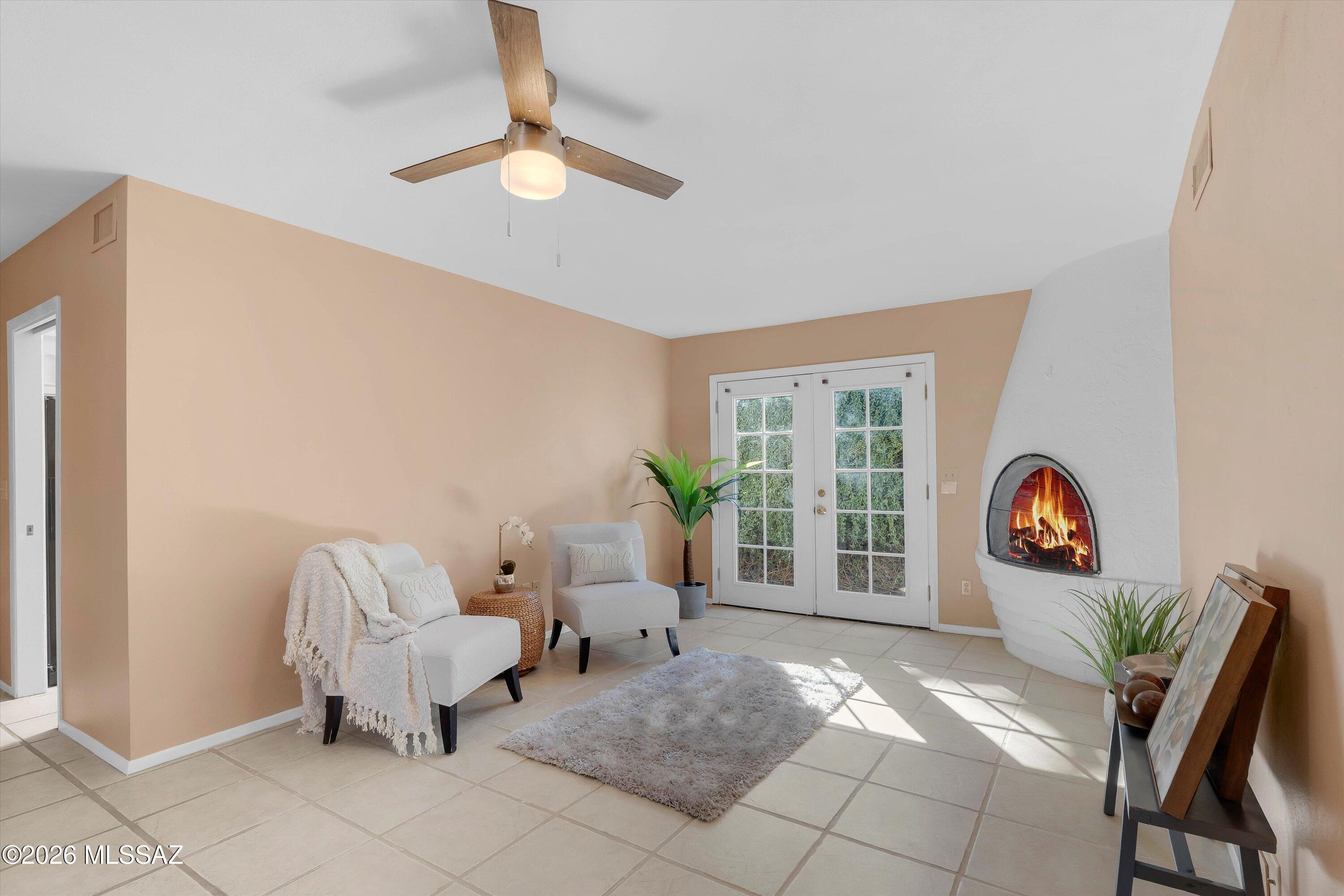 9111 N Oracle Road #162