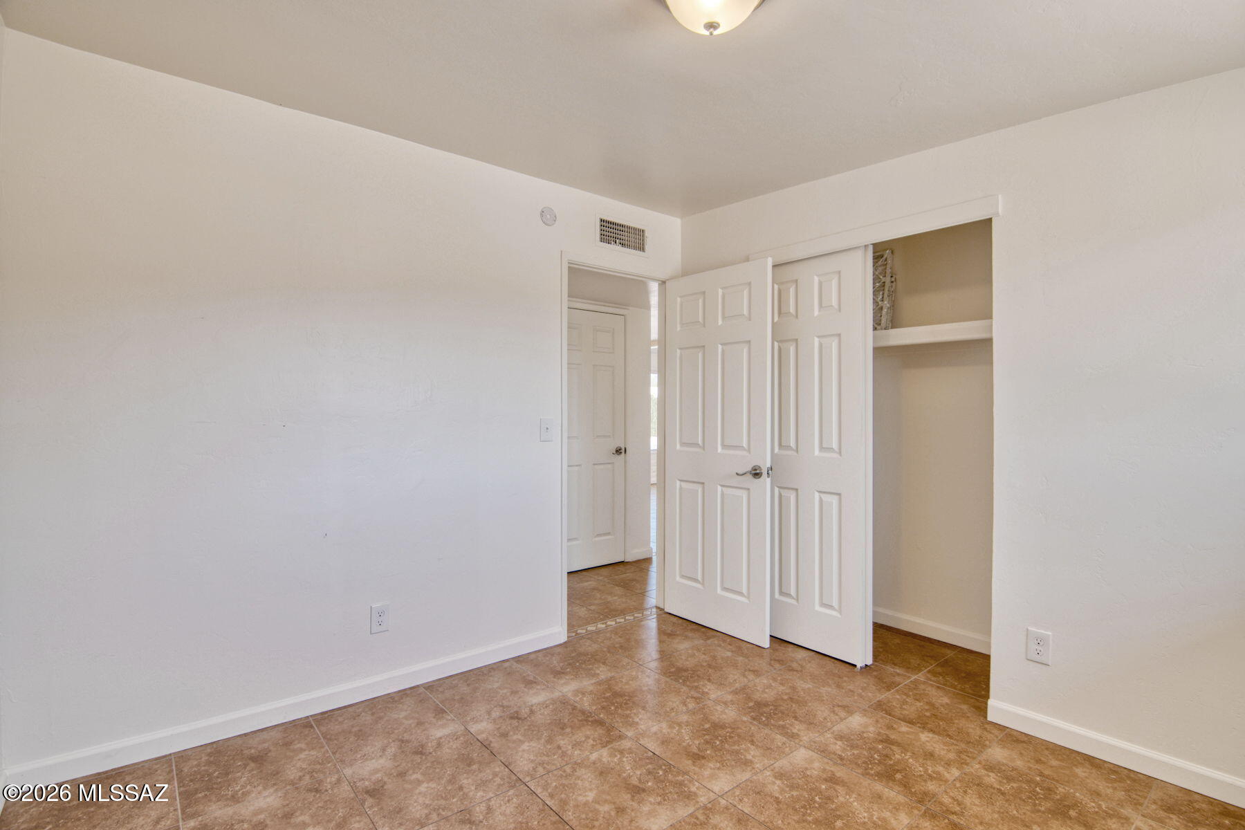 Broadway East (1-112) - Residential