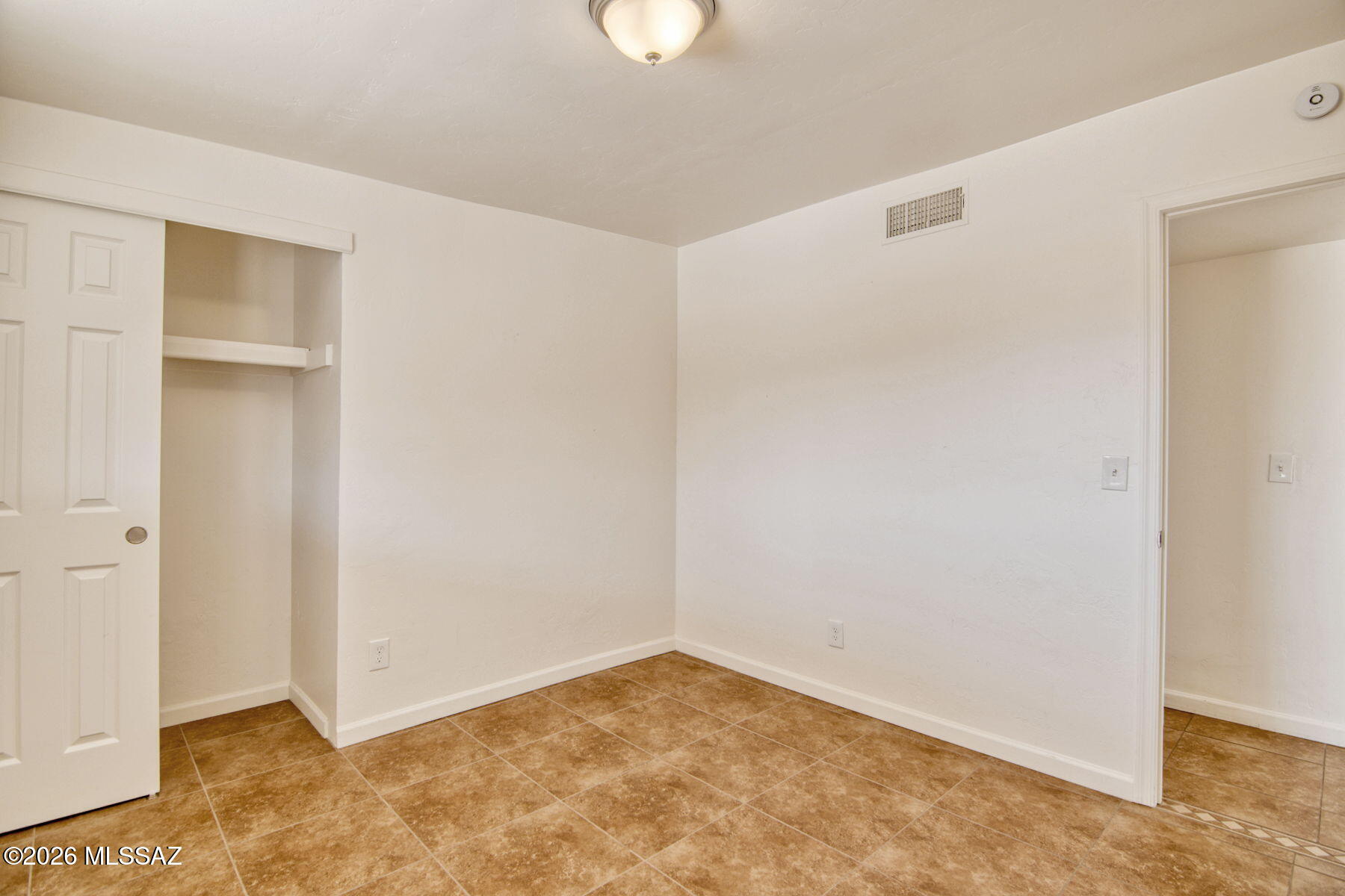 Broadway East (1-112) - Residential