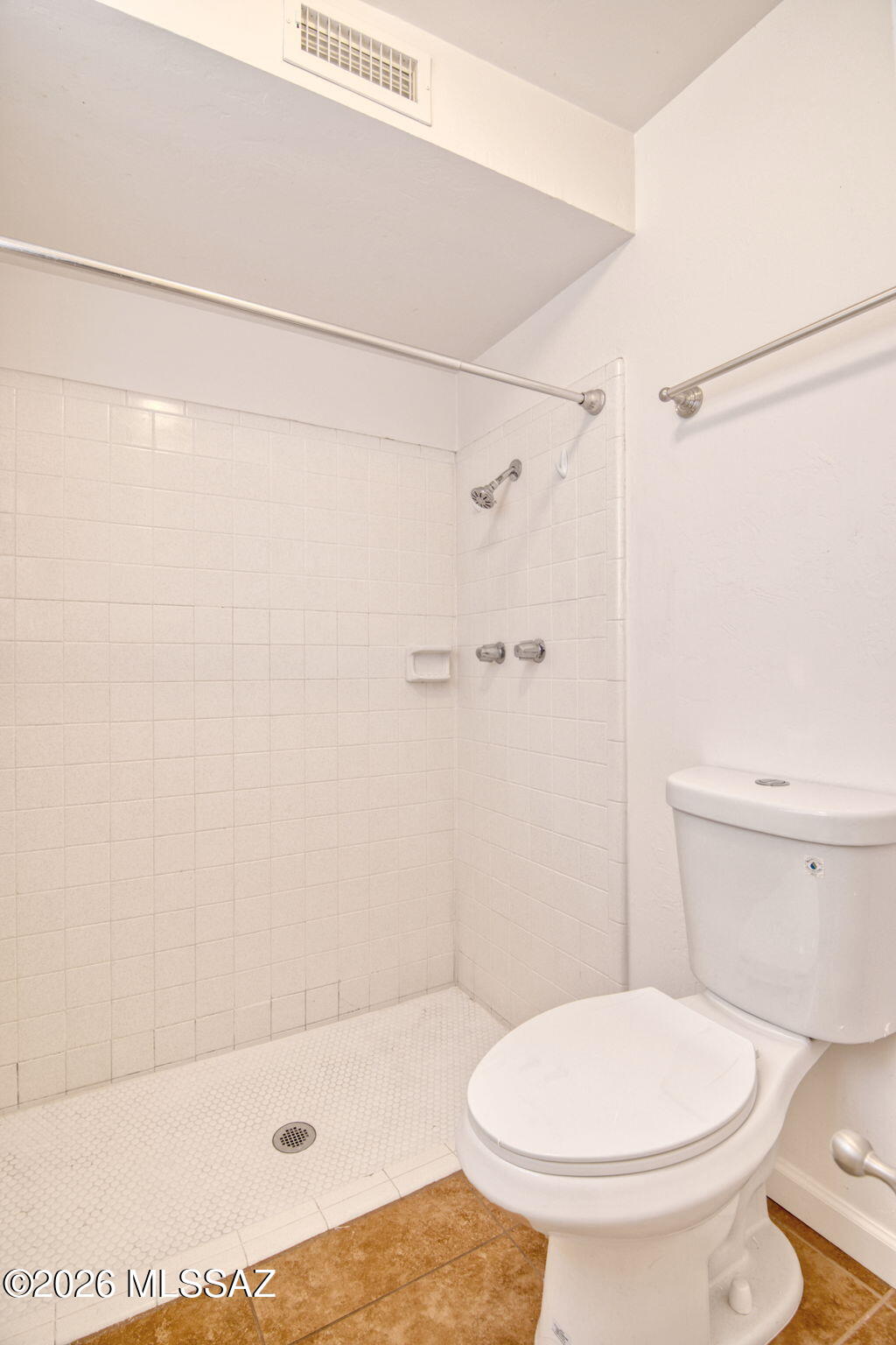 Broadway East (1-112) - Residential
