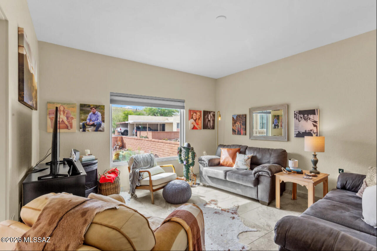 Colonia De Los Alamos (BK1-45) - Residential