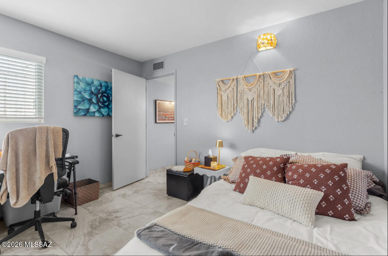 Colonia De Los Alamos (BK1-45) - Residential