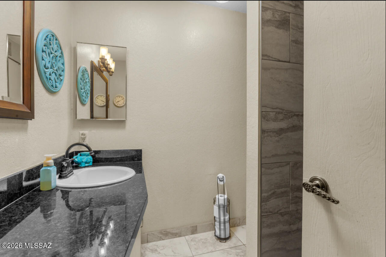 Colonia De Los Alamos (BK1-45) - Residential