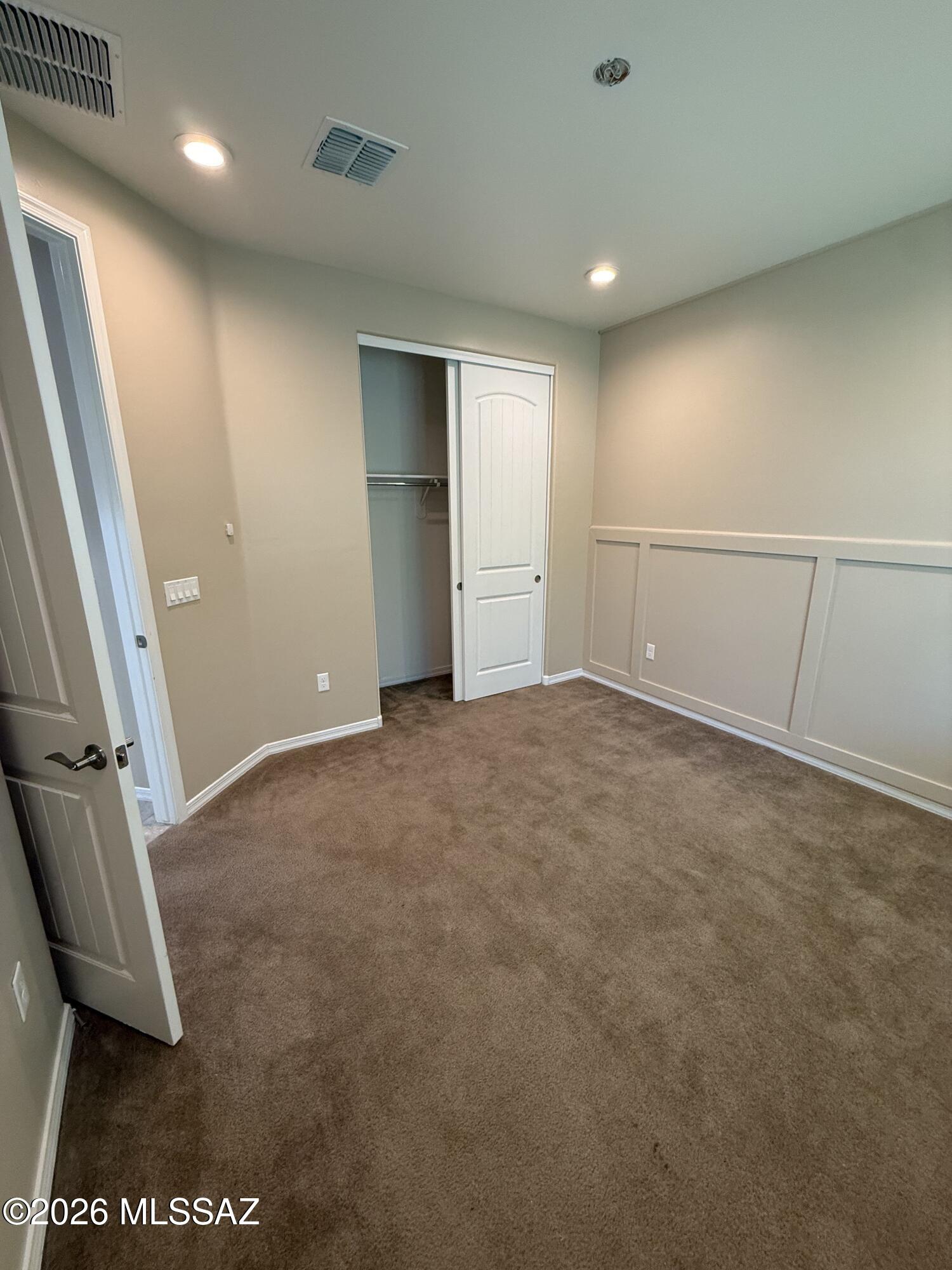 Sierra Morado Unit 3 Phase 1 SQ20142200489 - Residential Lease
