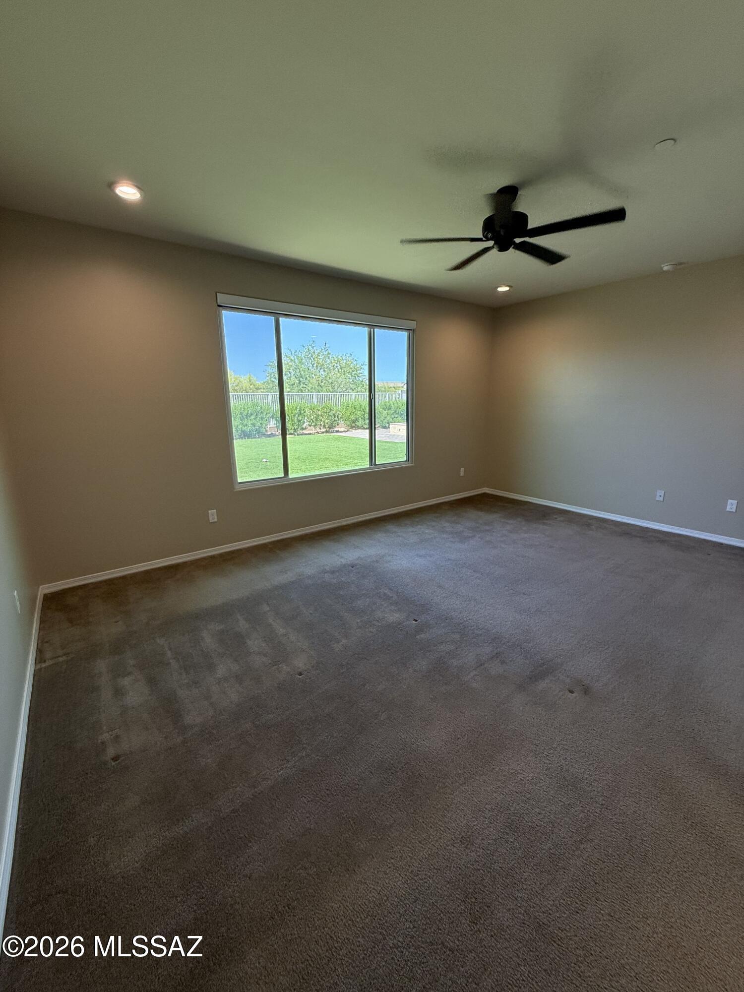 Sierra Morado Unit 3 Phase 1 SQ20142200489 - Residential Lease