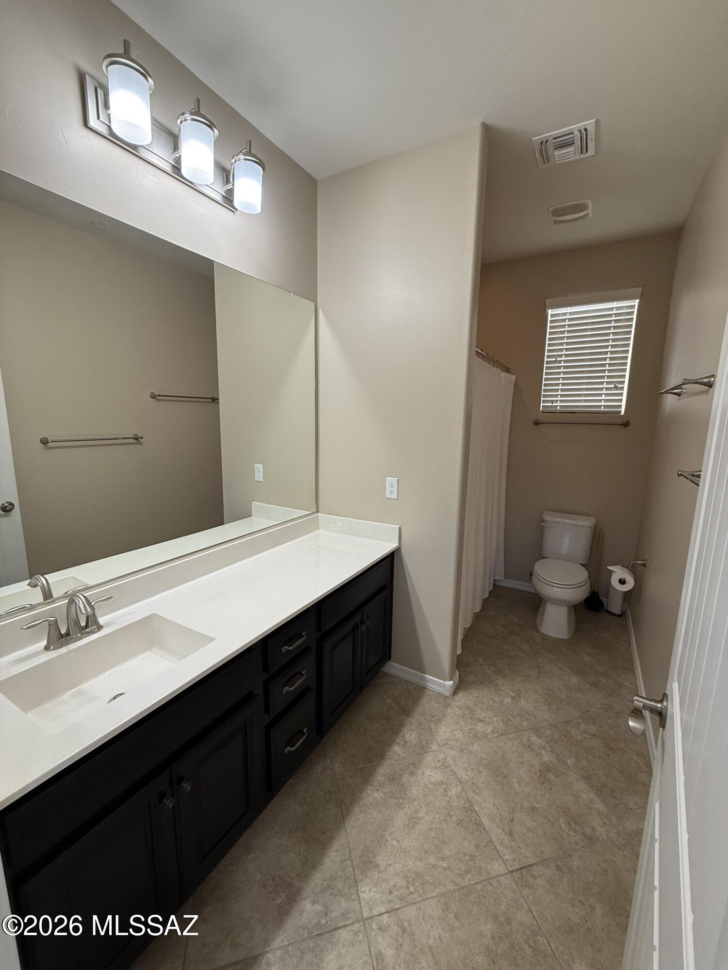Sierra Morado Unit 3 Phase 1 SQ20142200489 - Residential Lease