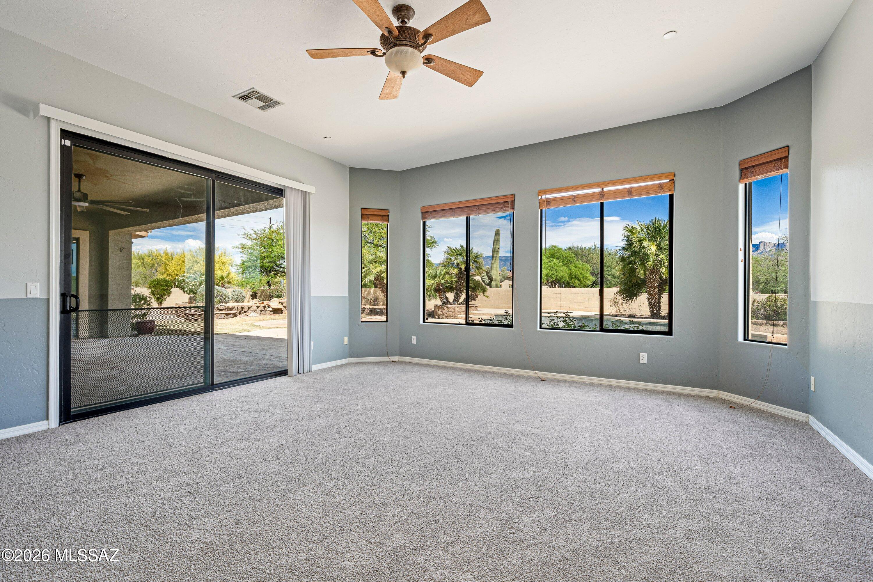 Mira Vista (1-60) - Residential