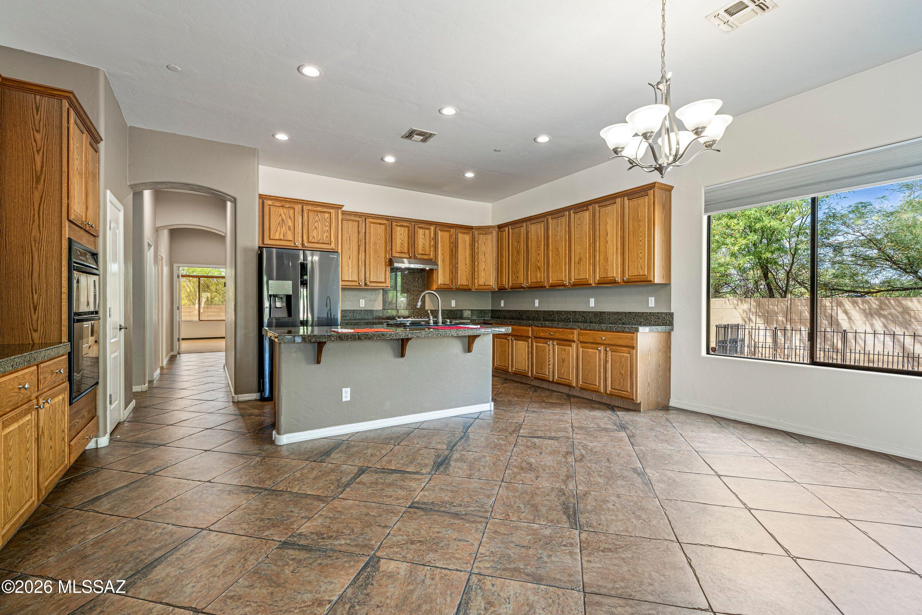 Mira Vista (1-60) - Residential