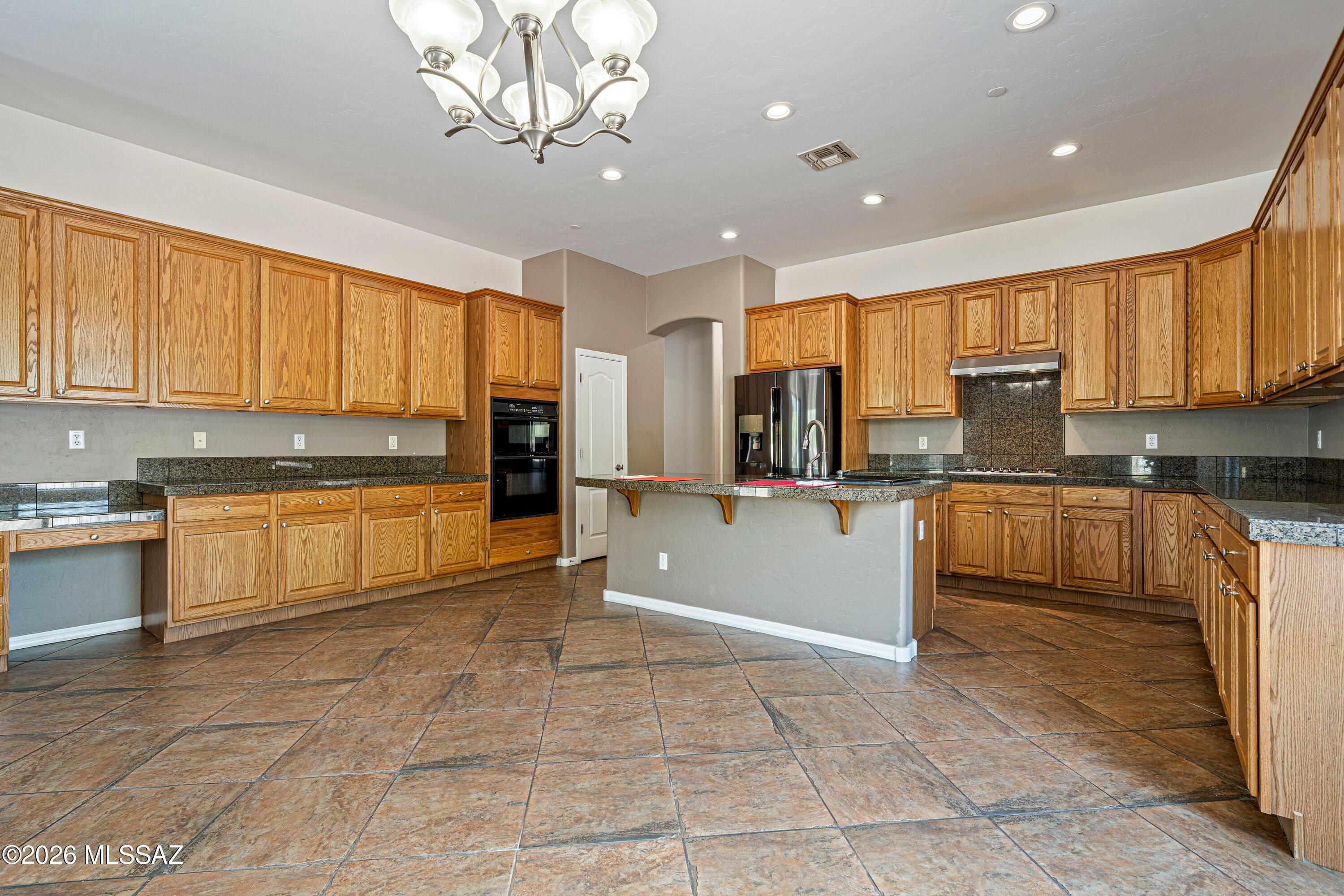 Mira Vista (1-60) - Residential