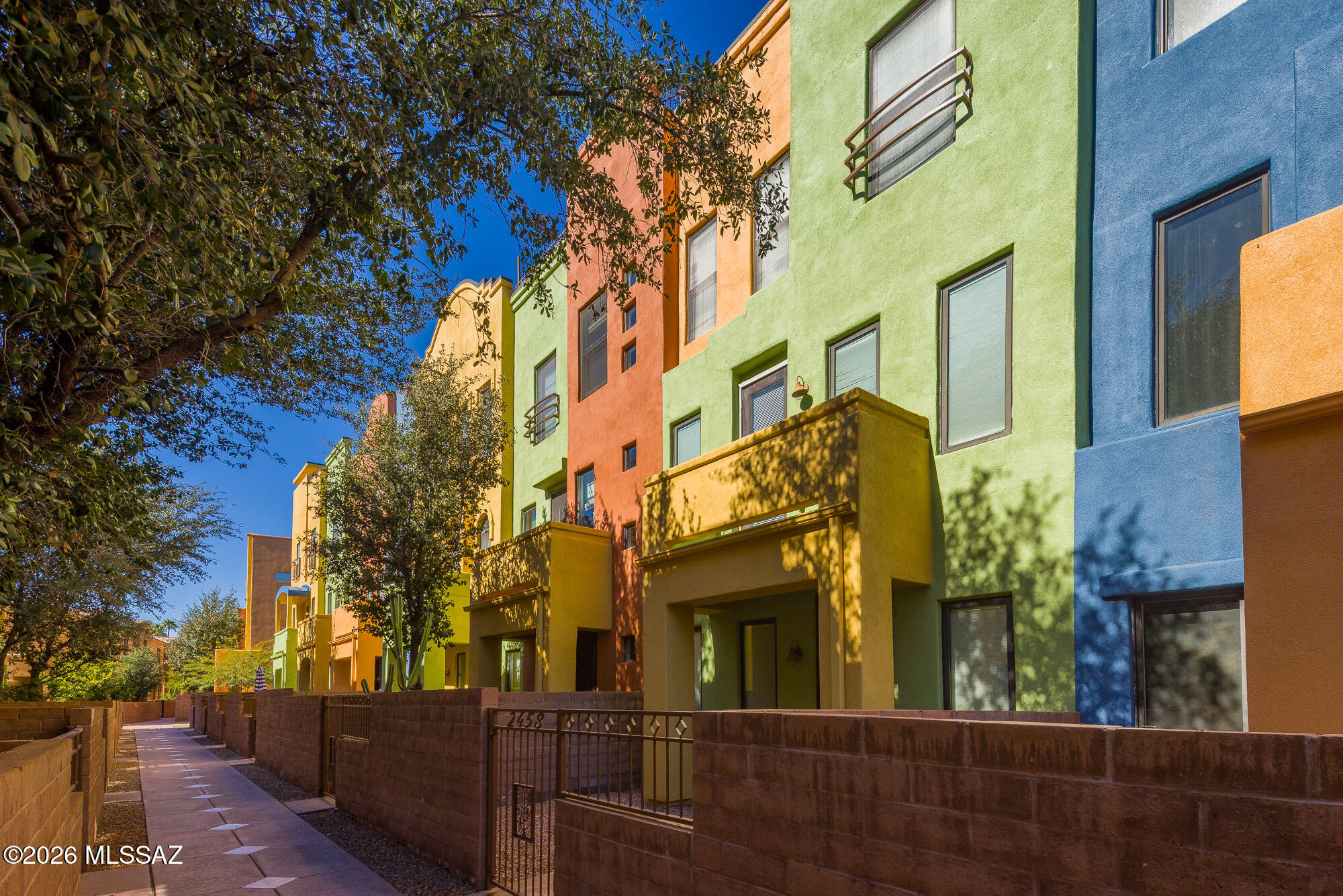 River Walk (1-140) - Residential